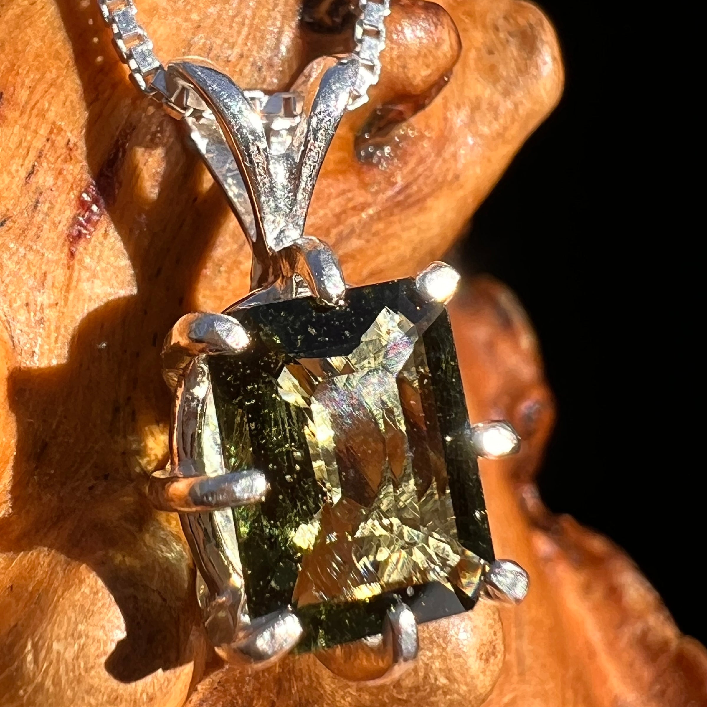 1.8 Ct Moldavite Gem Pendant Sterling Silver #8059-Moldavite Life