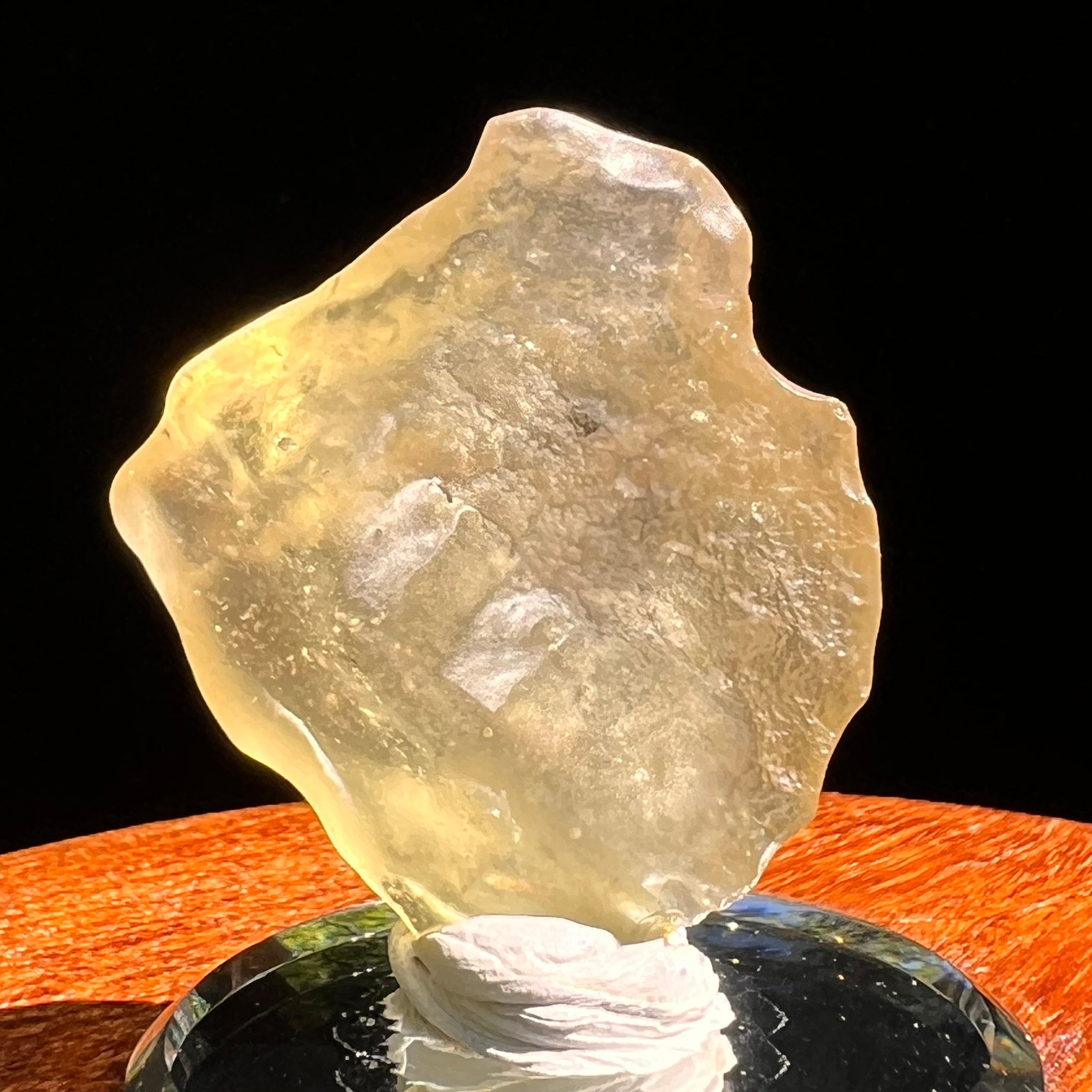 Libyan Desert Glass 11.5 grams #514-Moldavite Life