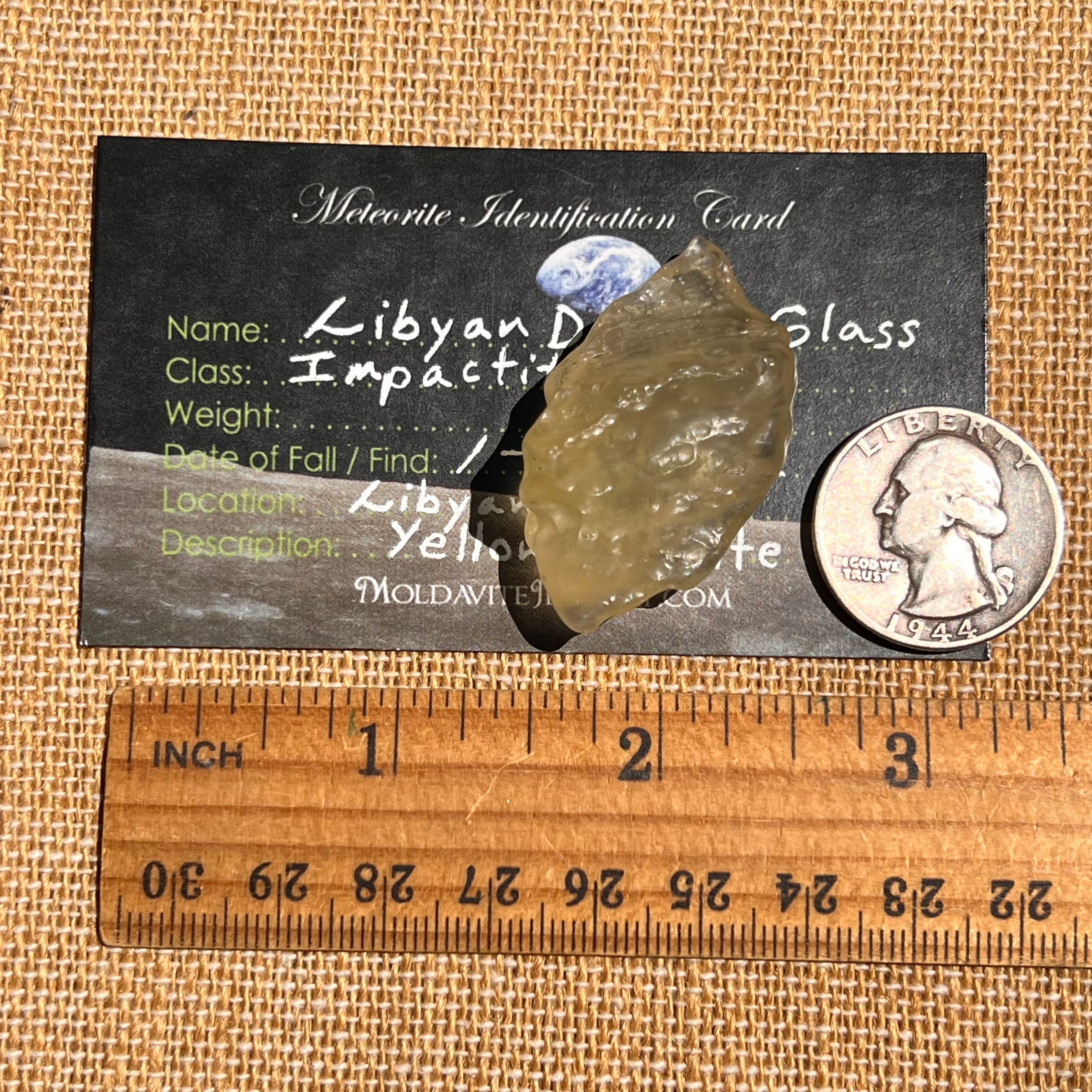 Libyan Desert Glass 13.9 grams #508-Moldavite Life