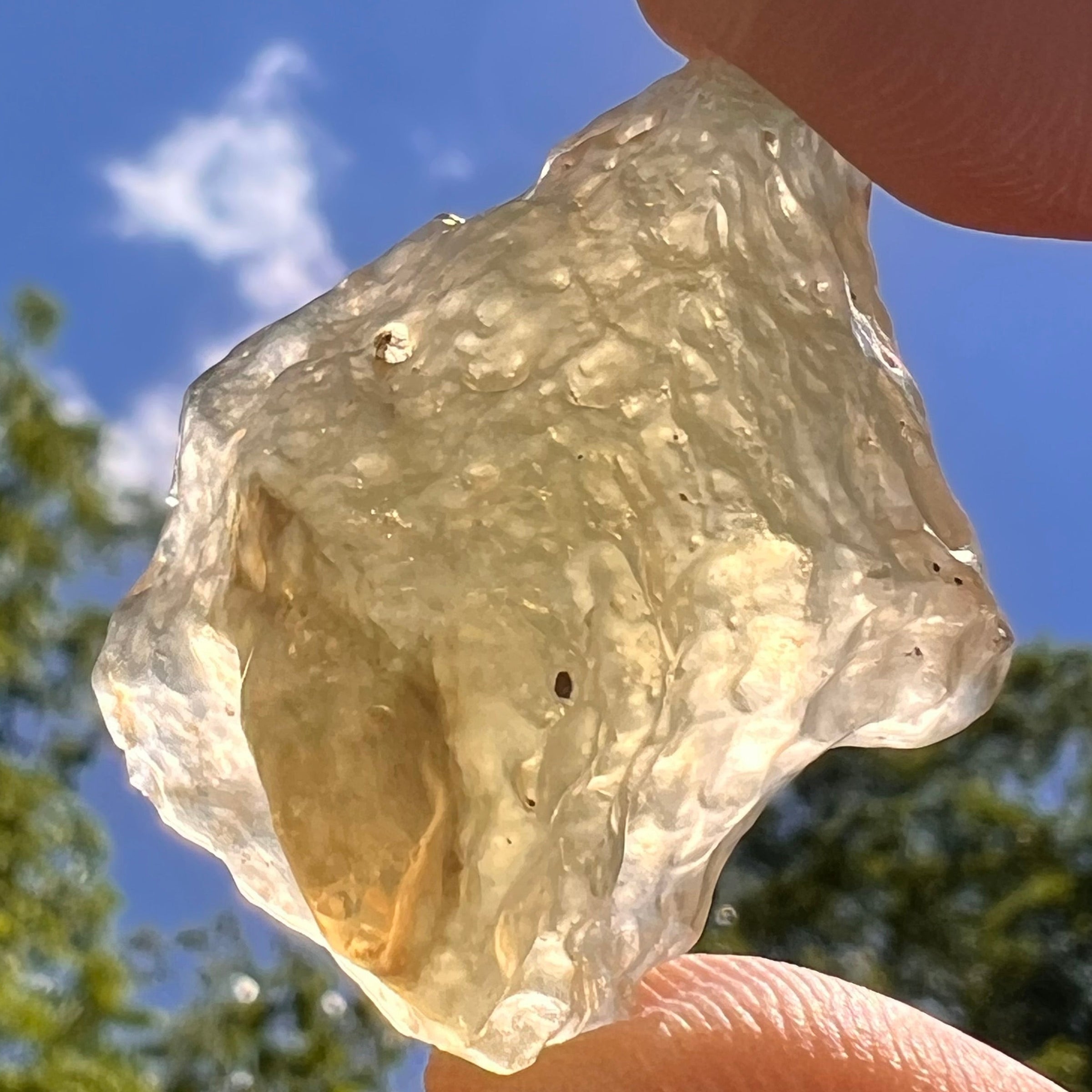 Libyan Desert Glass w/ Cristobalite 13.7 grams #525-Moldavite Life