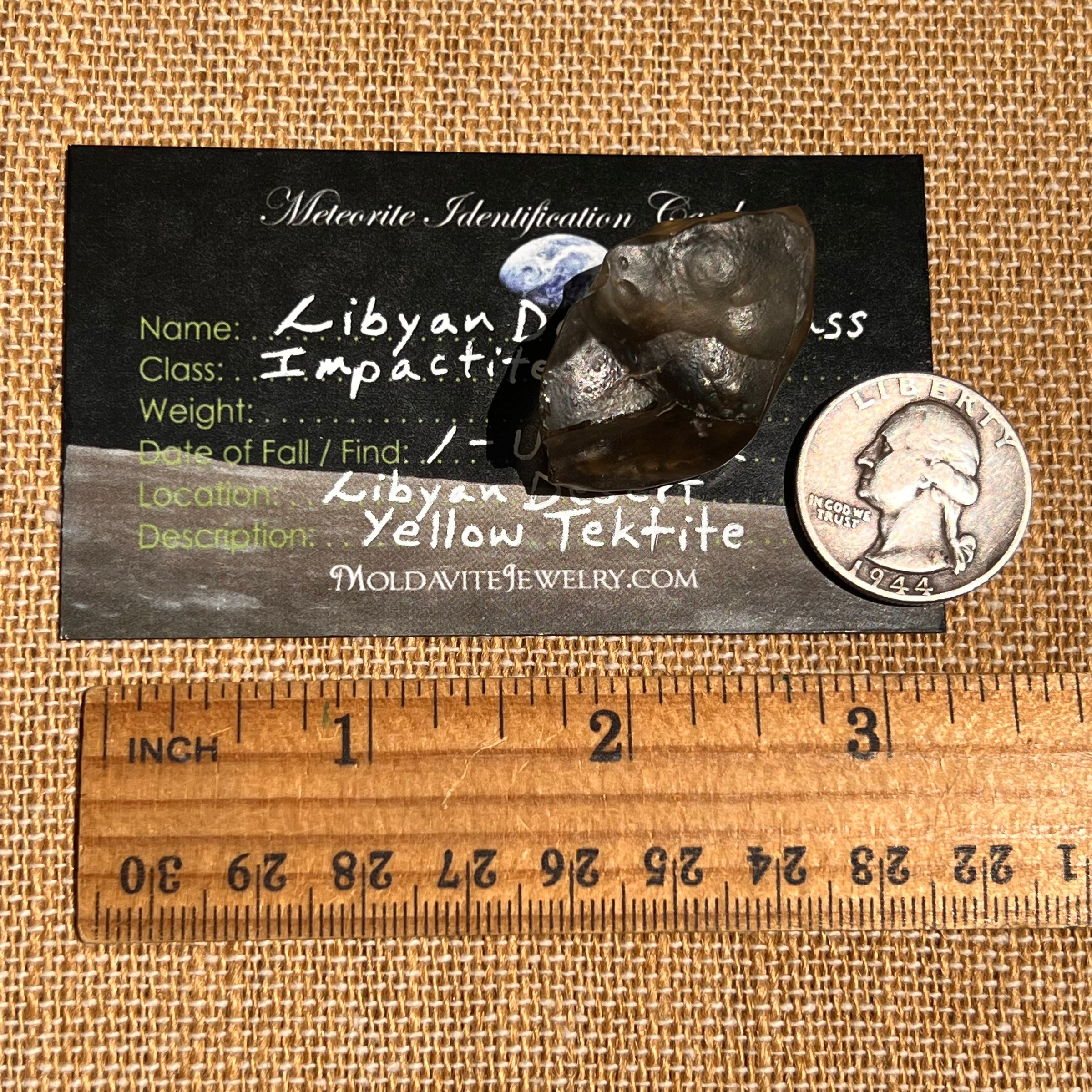Libyan Desert Glass w/ Schlieren 10.2 grams #528-Moldavite Life