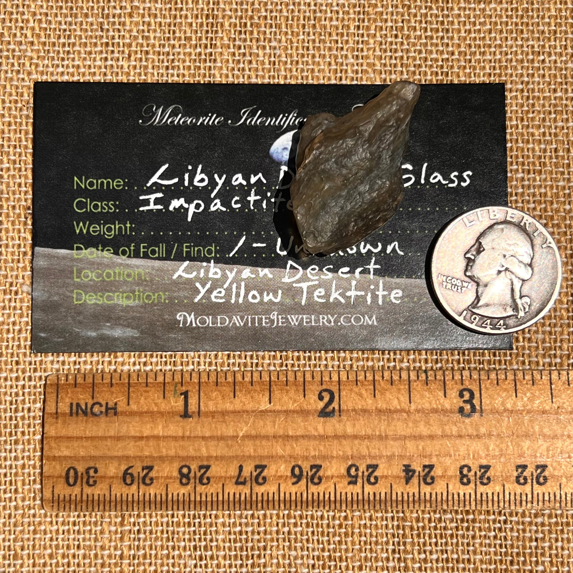 Libyan Desert Glass w/ Schlieren 7.7 grams #523-Moldavite Life