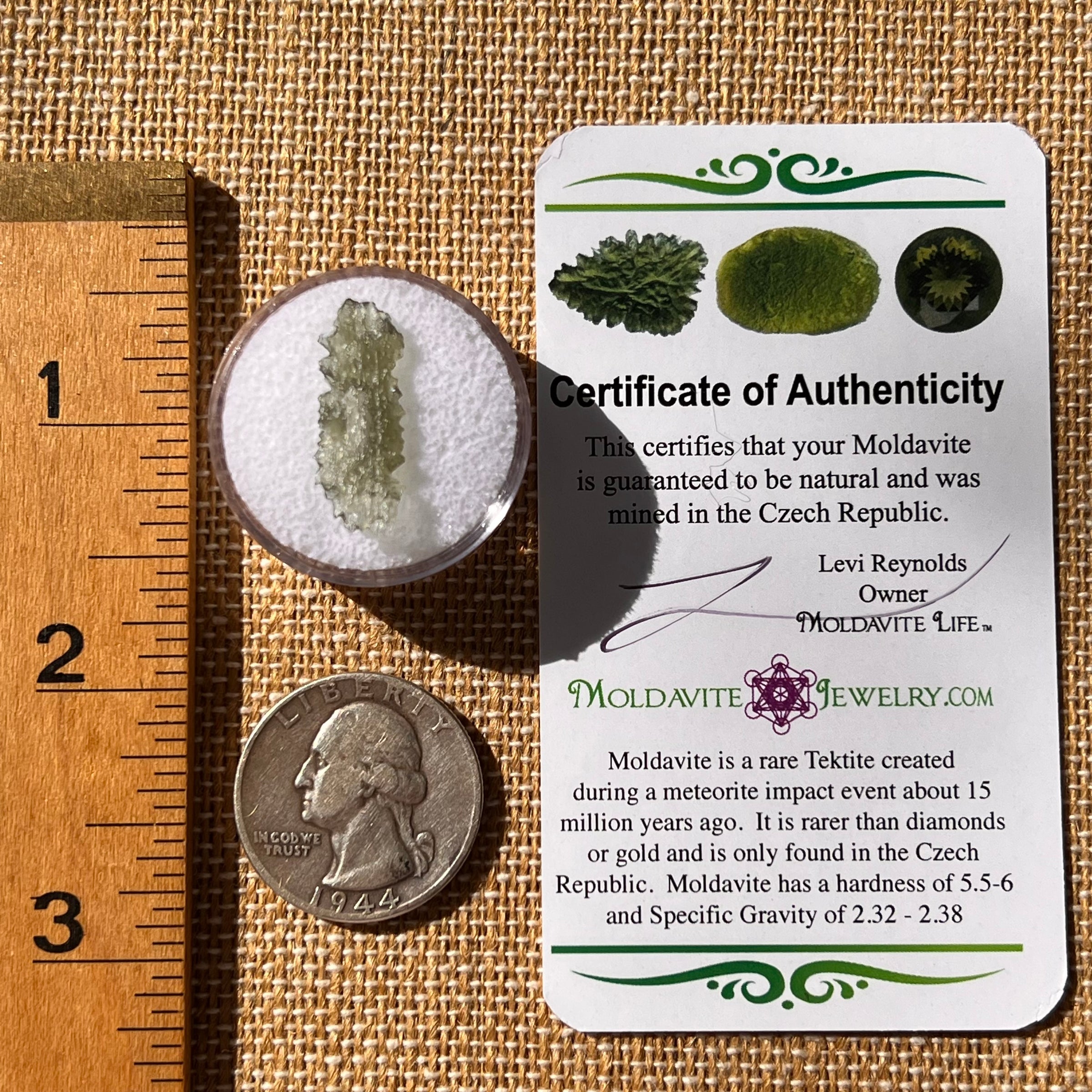 Moldavite 0.4 grams #2226-Moldavite Life