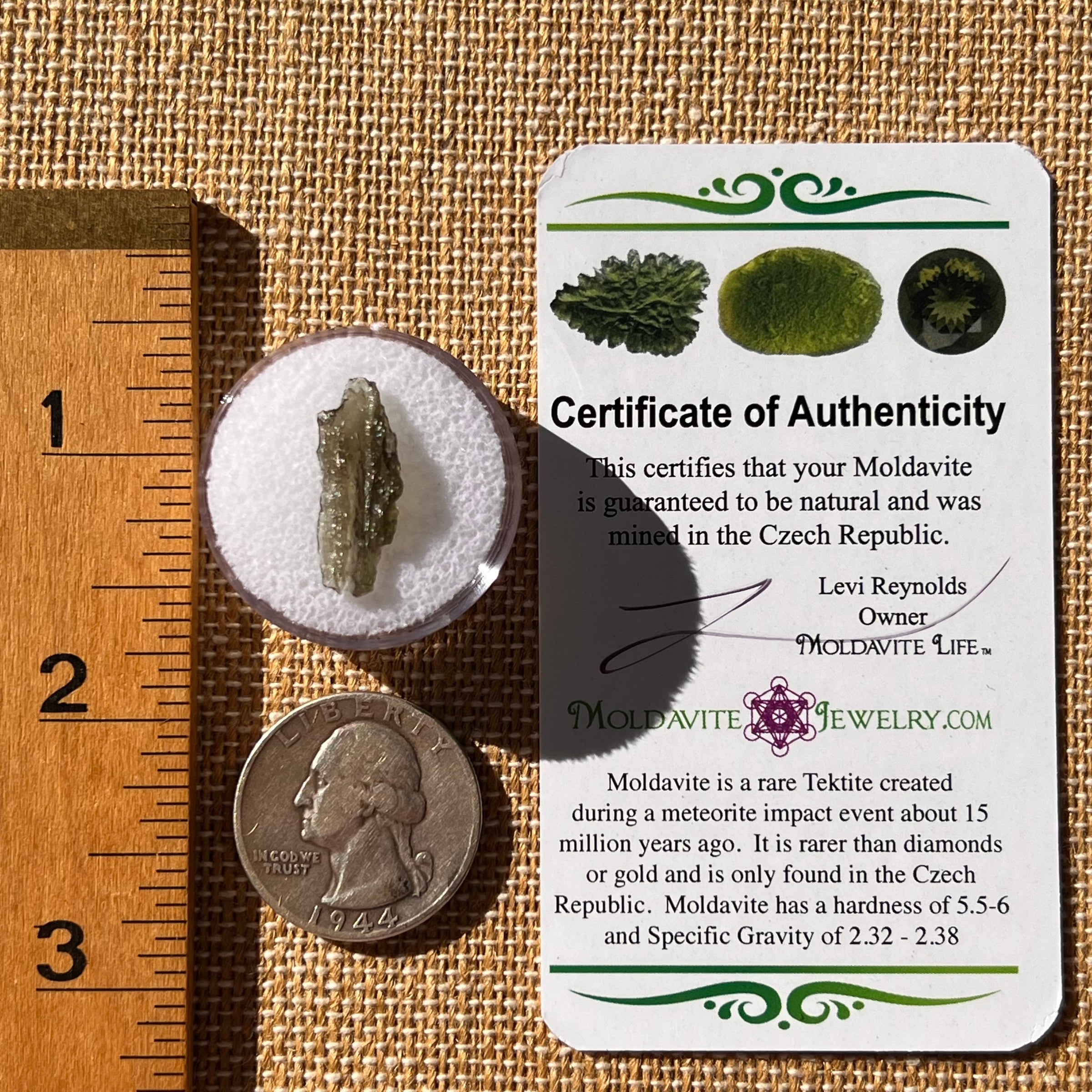 Moldavite 0.4 grams #2265-Moldavite Life