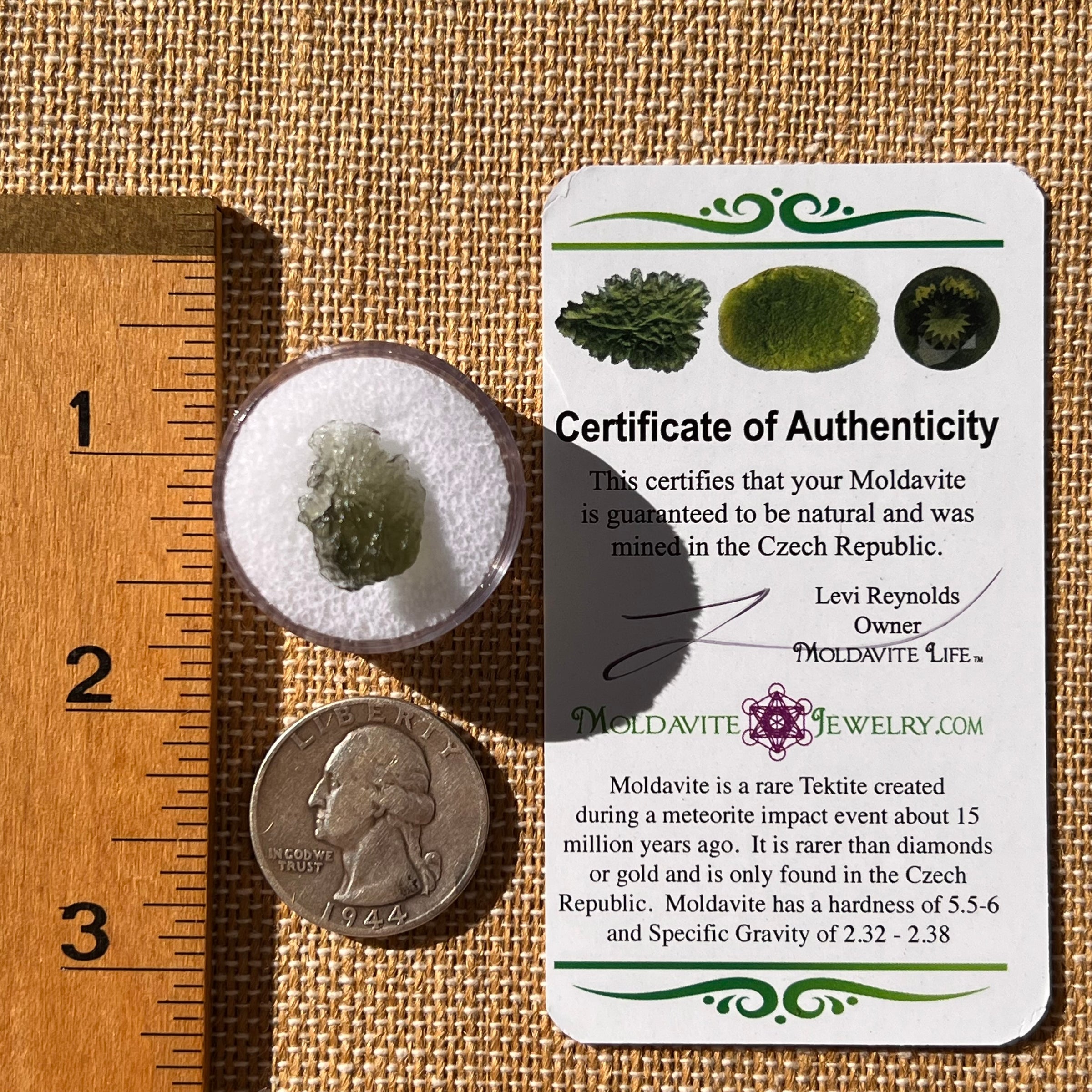 Moldavite 0.7 grams #2247-Moldavite Life
