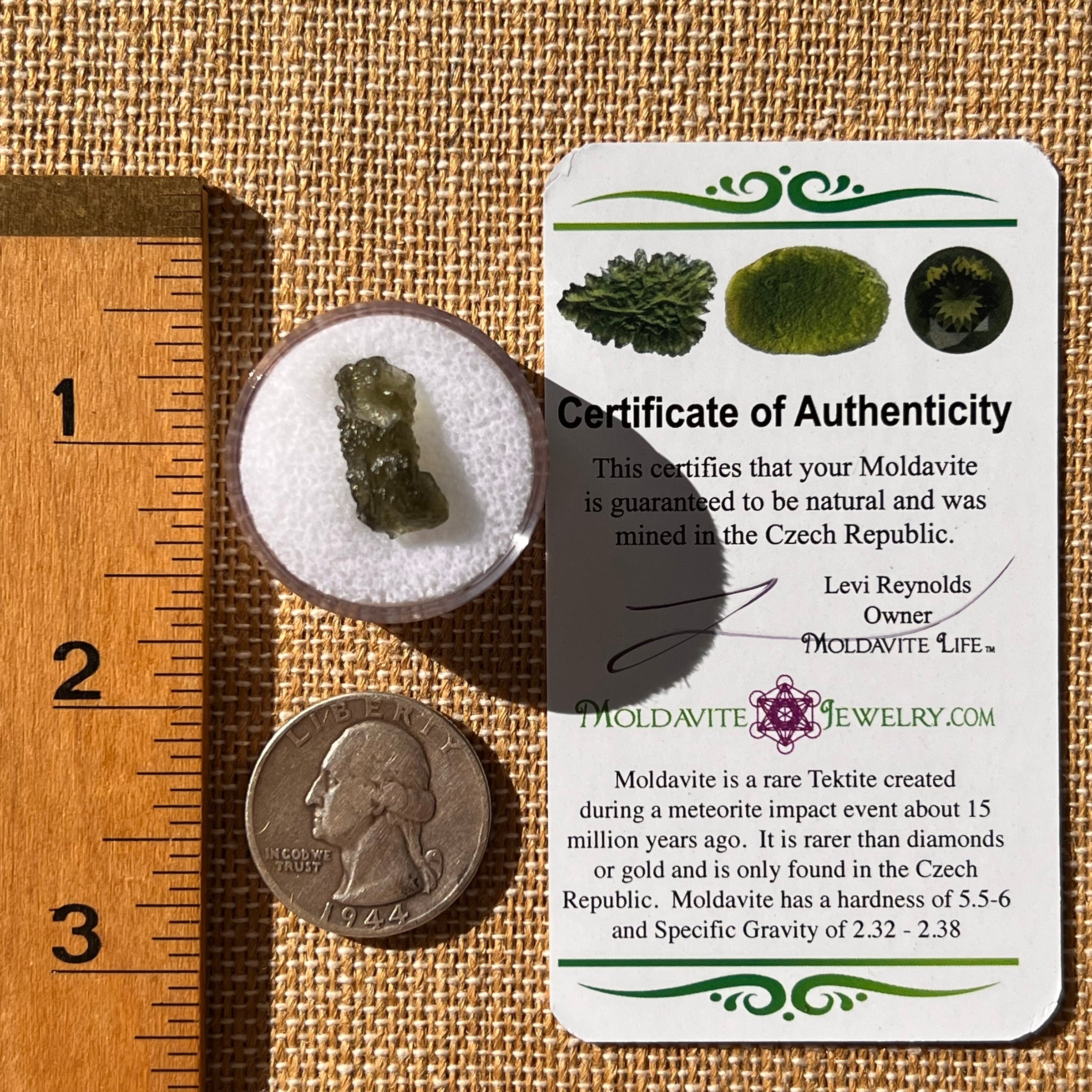 Moldavite 0.7 grams #2250-Moldavite Life