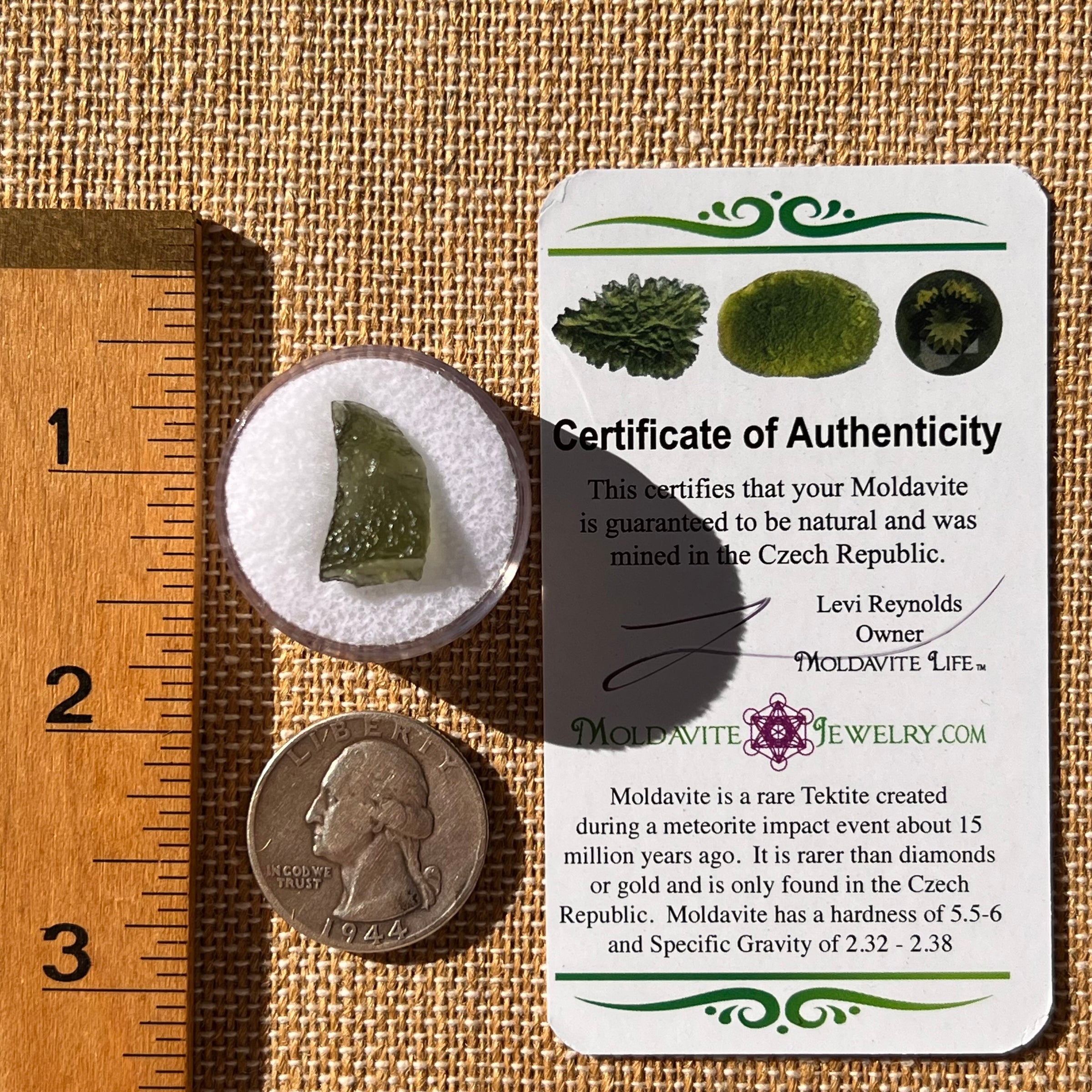Moldavite 0.8 gram #2270-Moldavite Life
