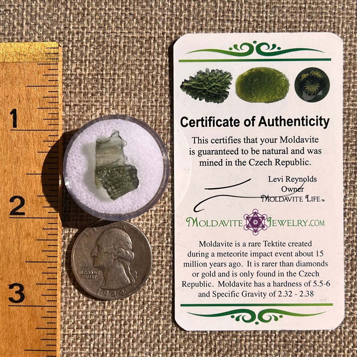 Moldavite 0.8 gram #2333-Moldavite Life
