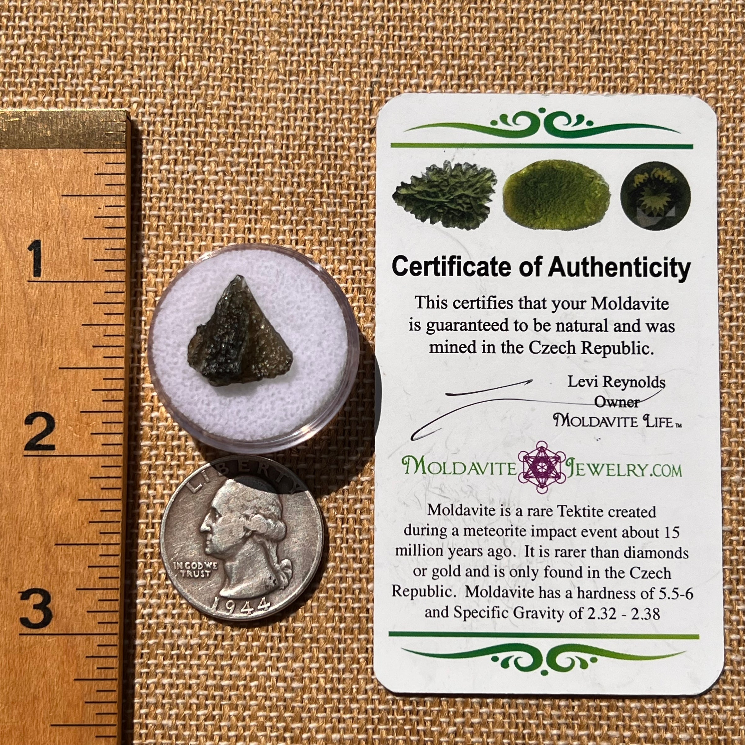 Moldavite 0.8 grams #2013-Moldavite Life