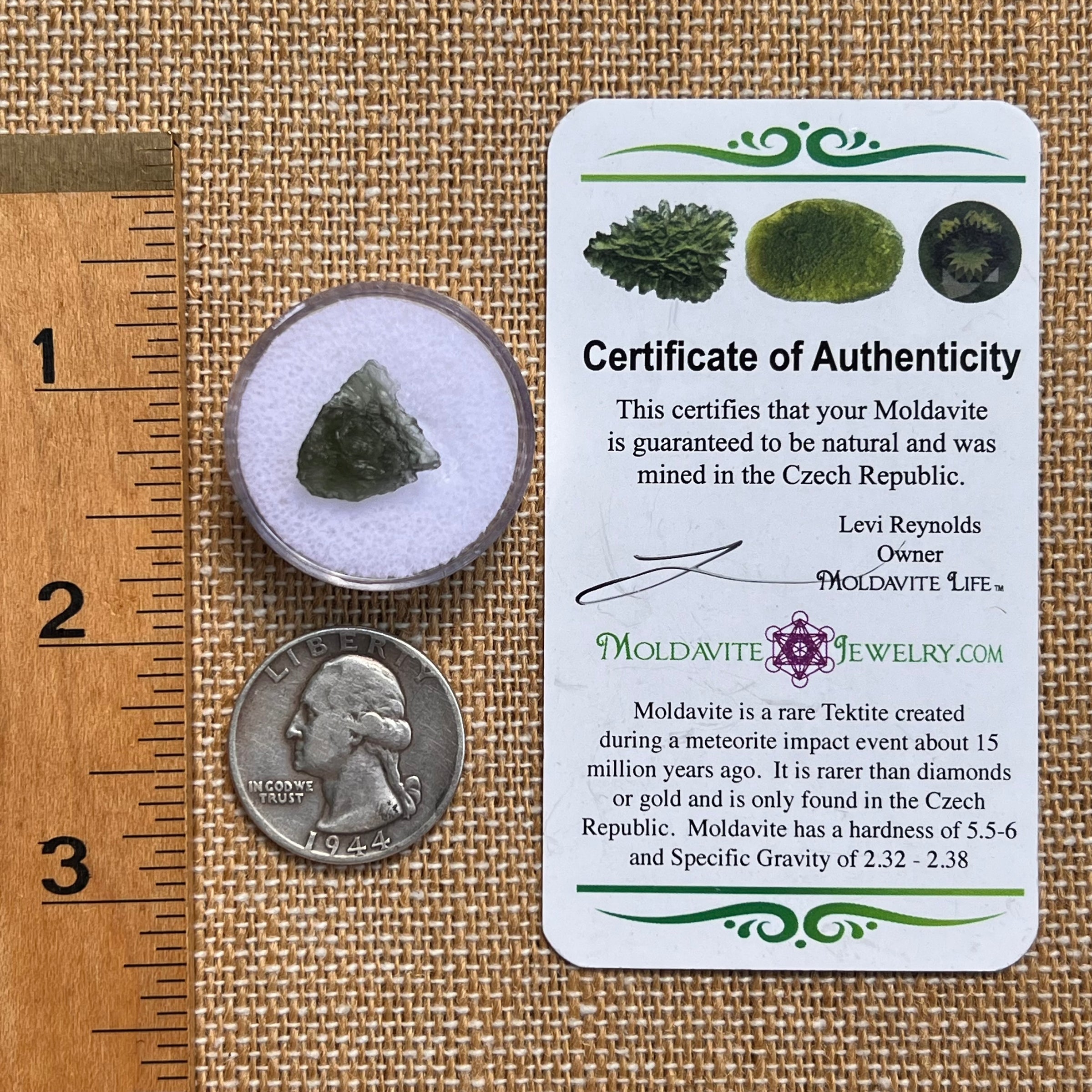 Moldavite 0.8 grams #2091-Moldavite Life