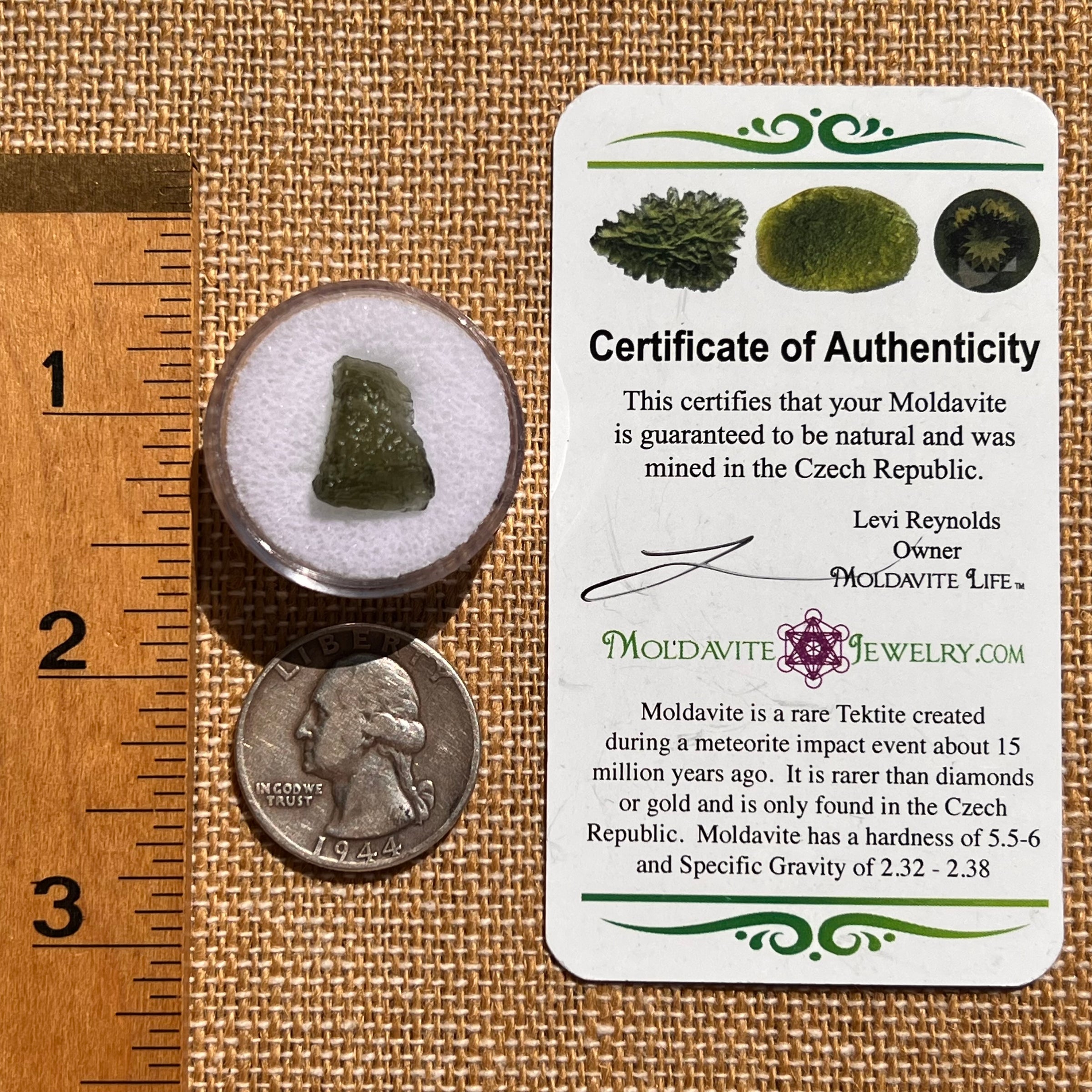 Moldavite 0.8 grams #2107-Moldavite Life