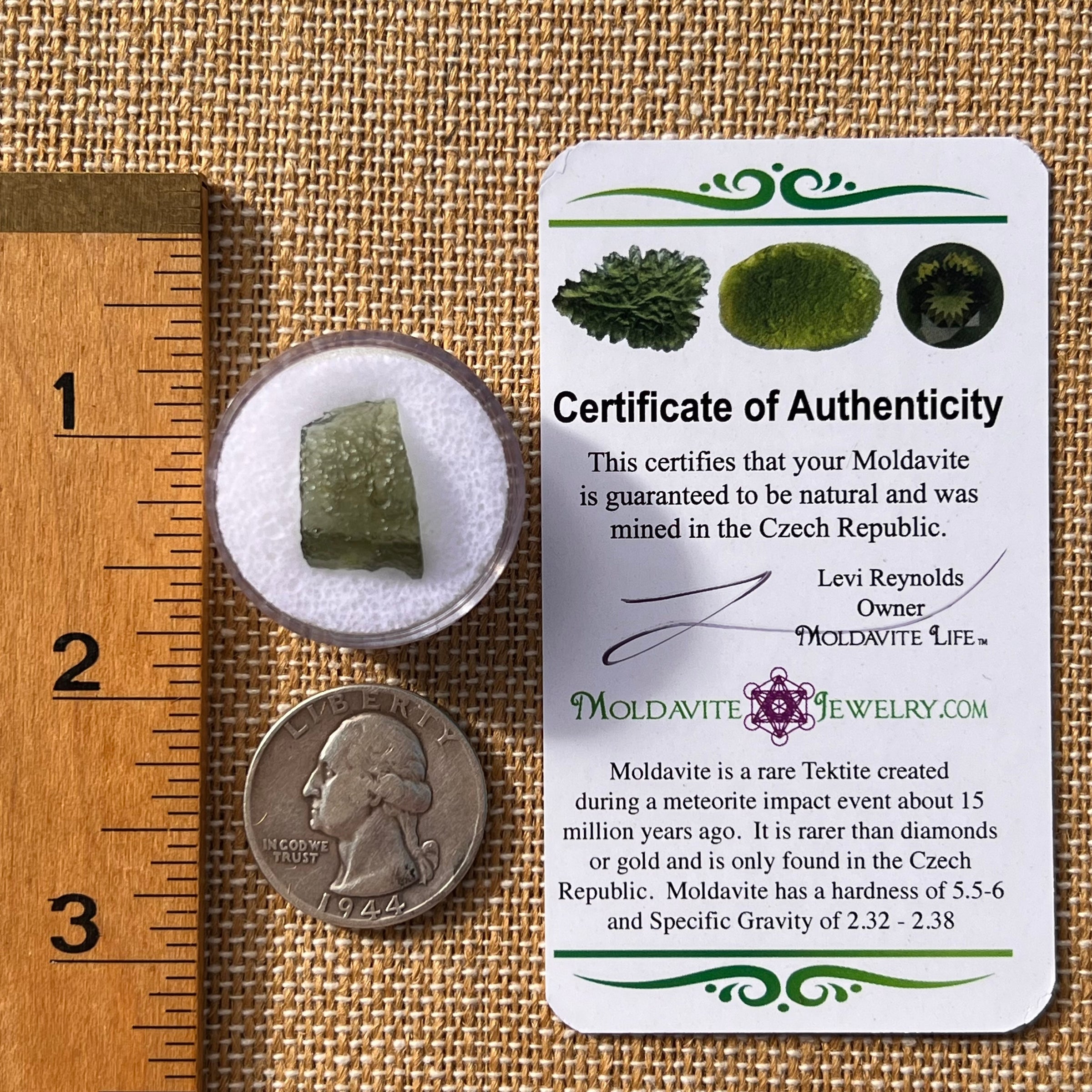 Moldavite 0.8 grams #2253-Moldavite Life