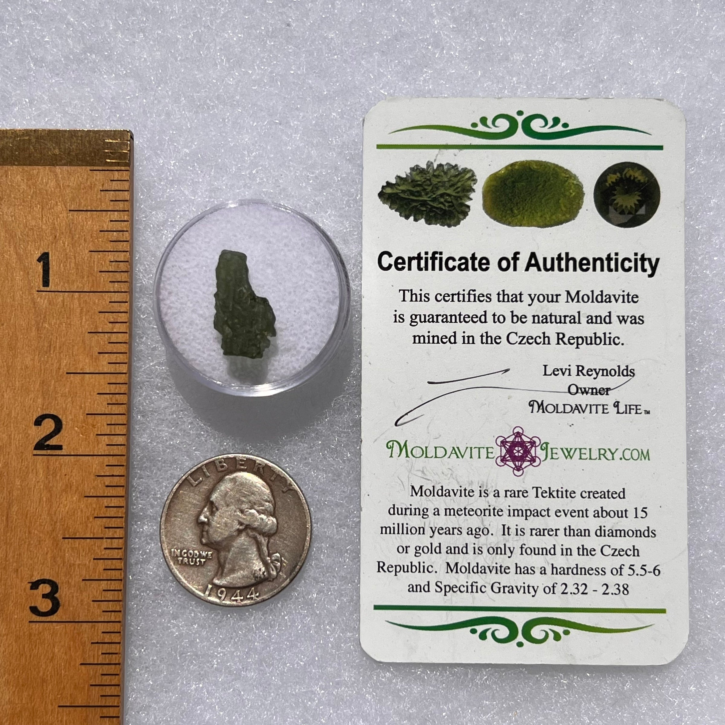 Moldavite 0.9 grams #1839-Moldavite Life