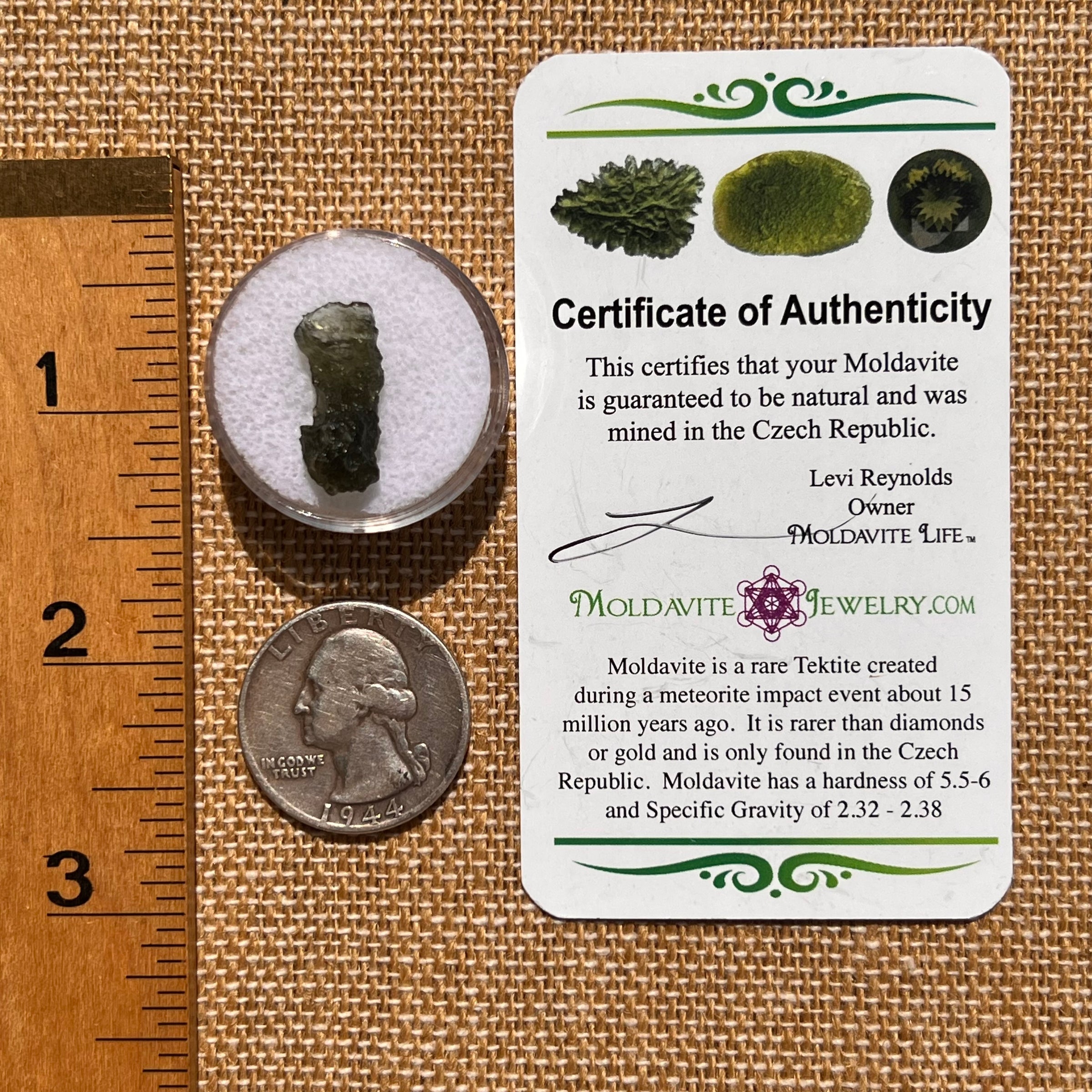 Moldavite 0.9 grams #2076-Moldavite Life