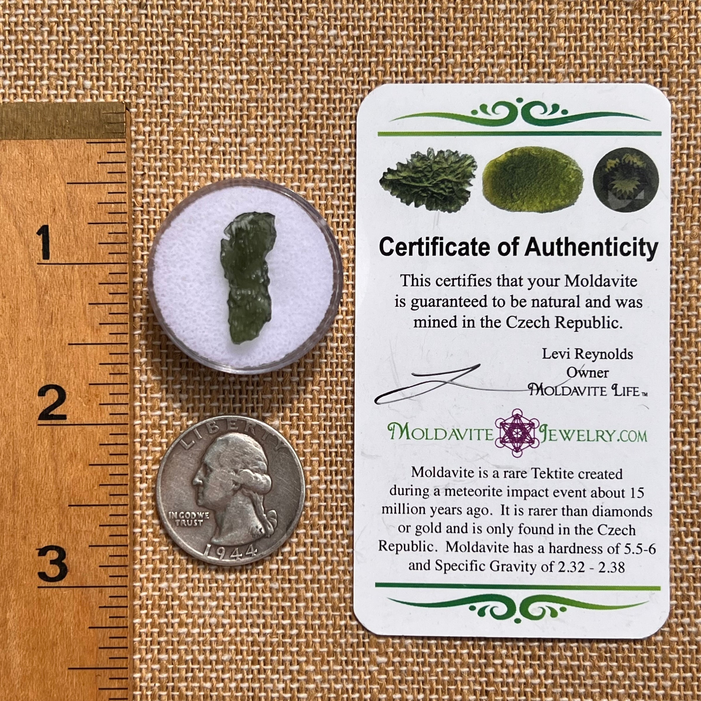 Moldavite 0.9 grams #2089-Moldavite Life