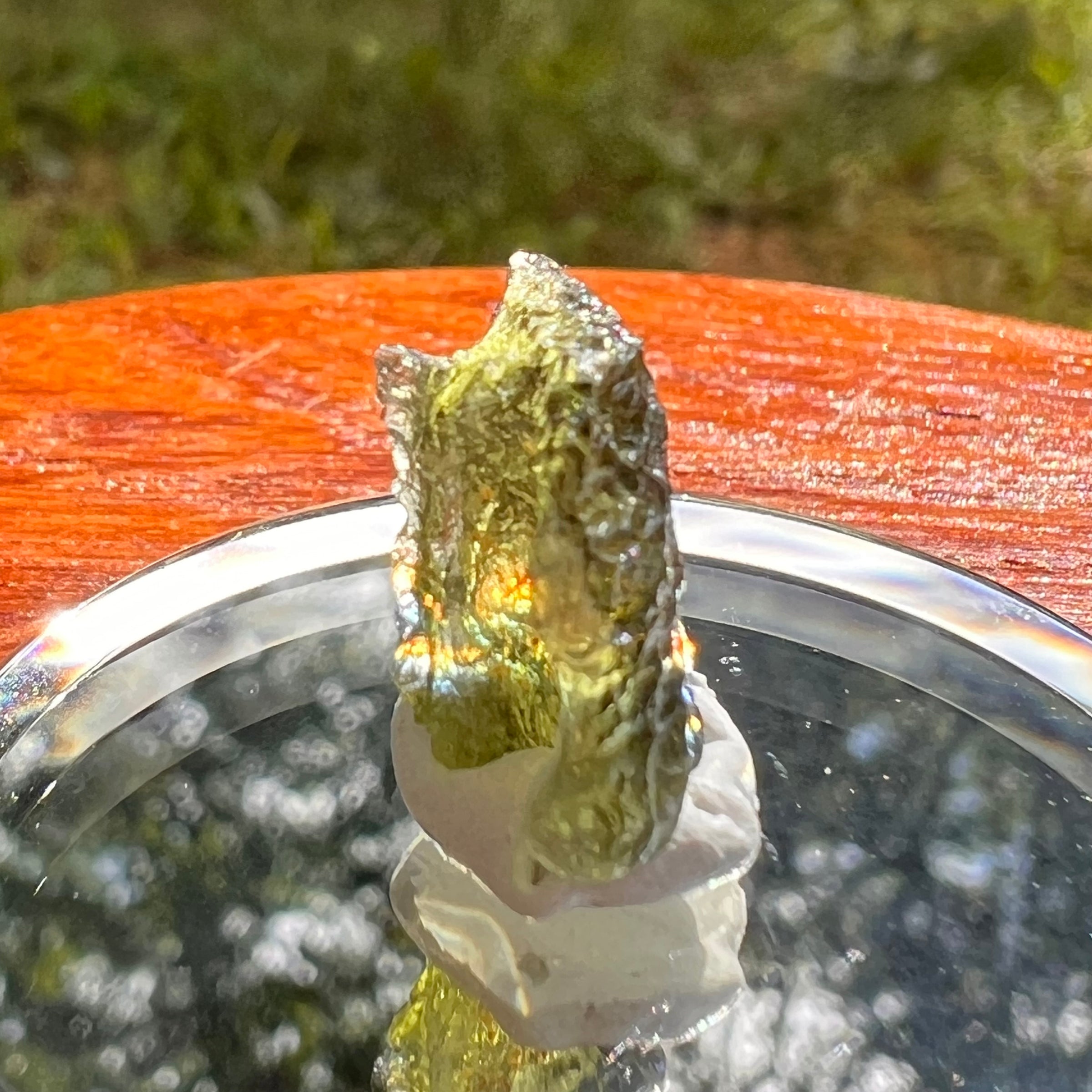 Moldavite 0.9 grams #2090-Moldavite Life