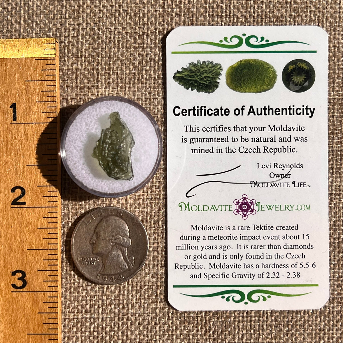 Moldavite 0.9 grams #2350-Moldavite Life