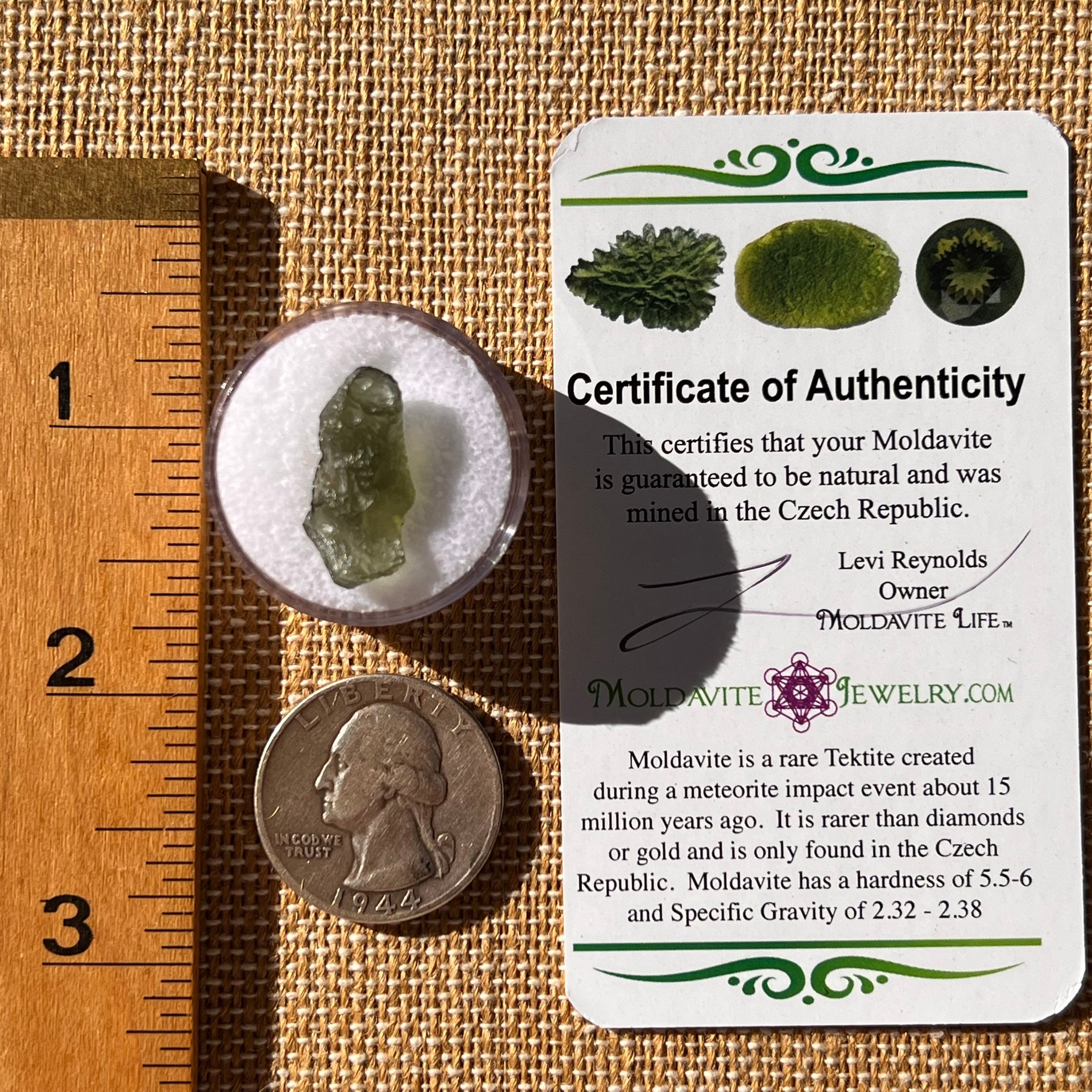 Moldavite 1.1 grams #2271-Moldavite Life