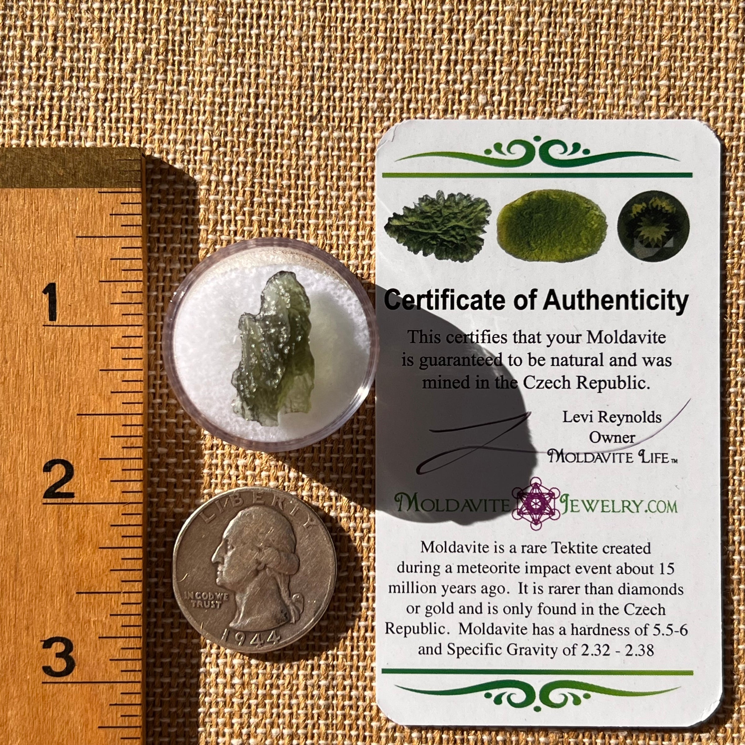 Moldavite 1.4 gram #2282-Moldavite Life