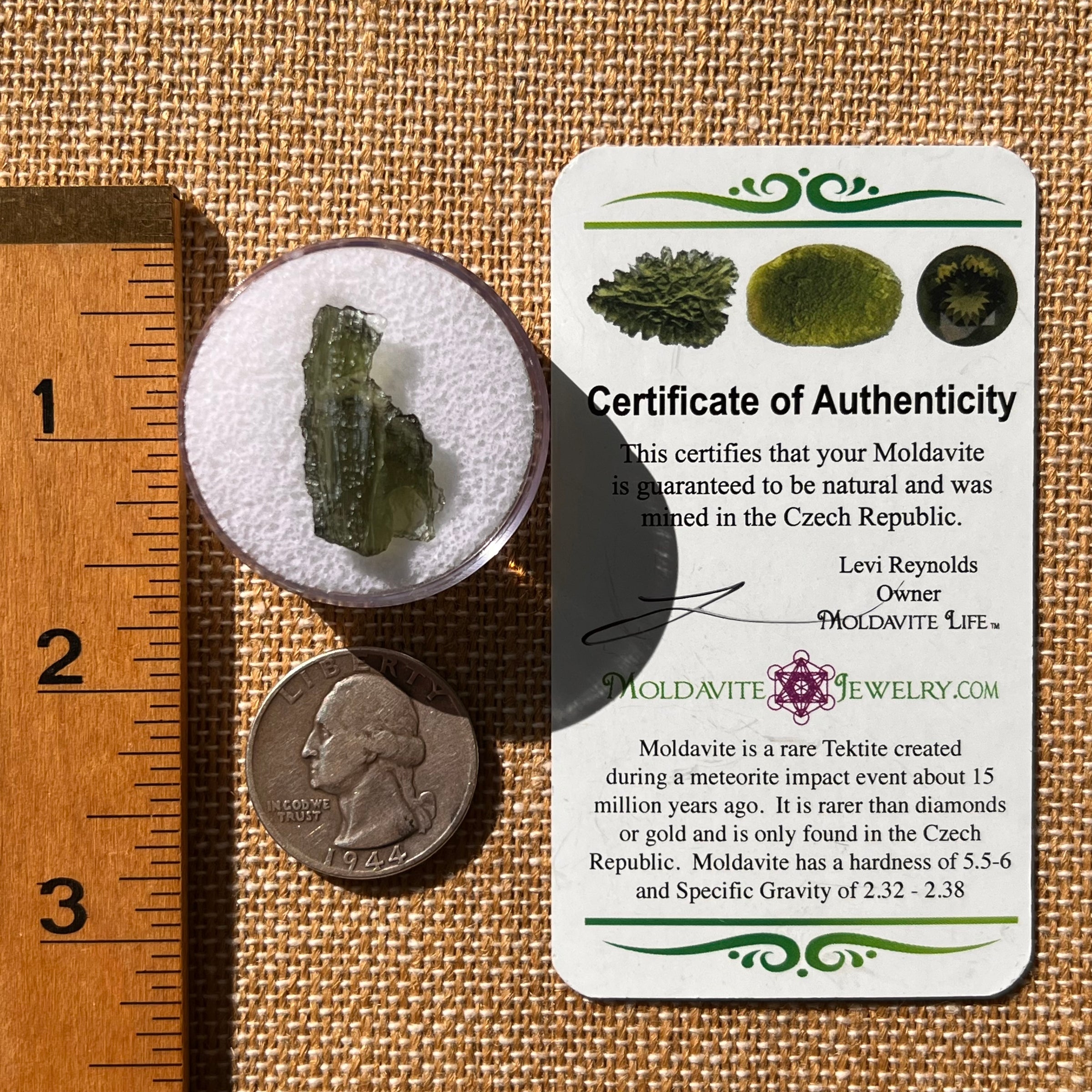 Moldavite 1.5 grams #2114-Moldavite Life