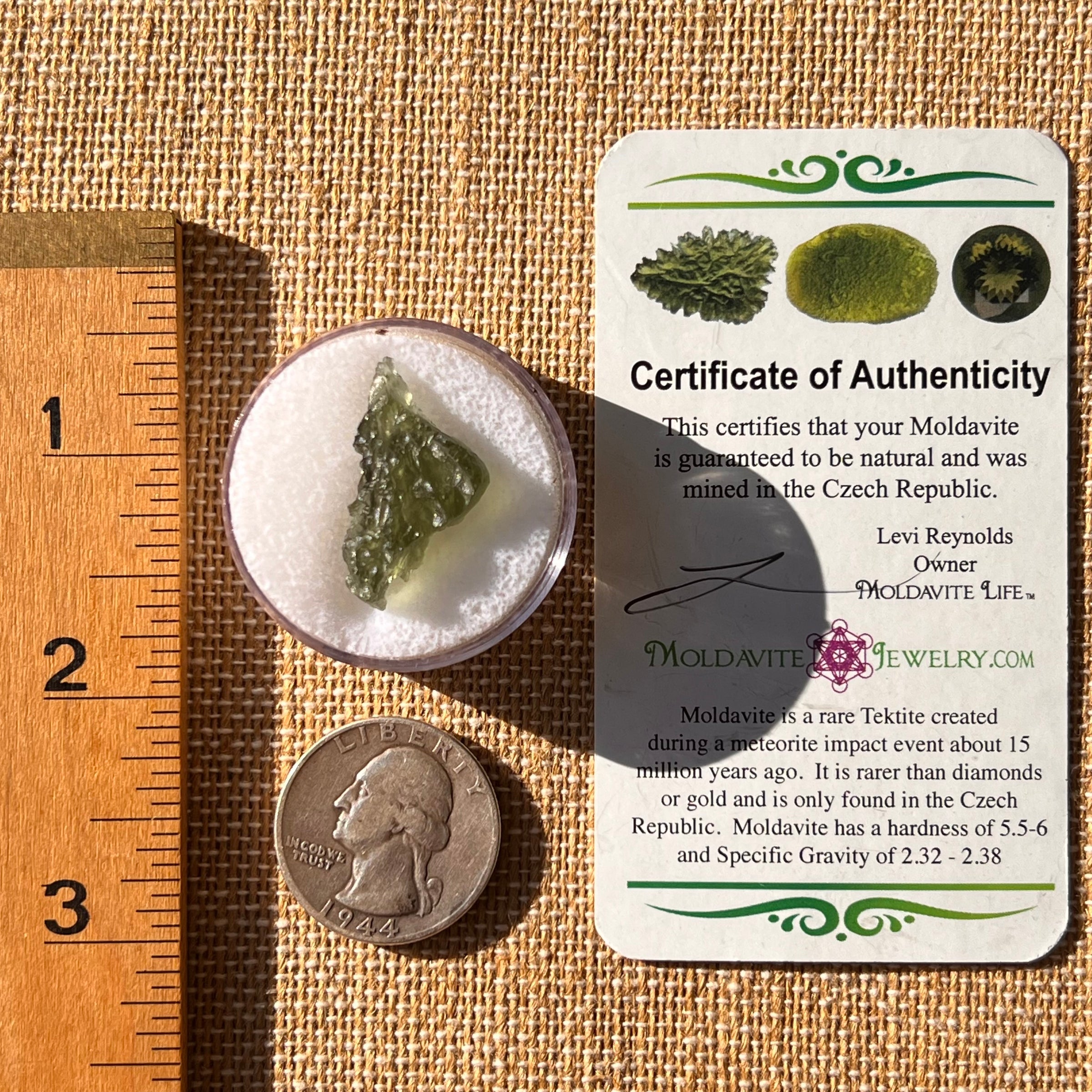 Moldavite 1.8 grams #2201-Moldavite Life
