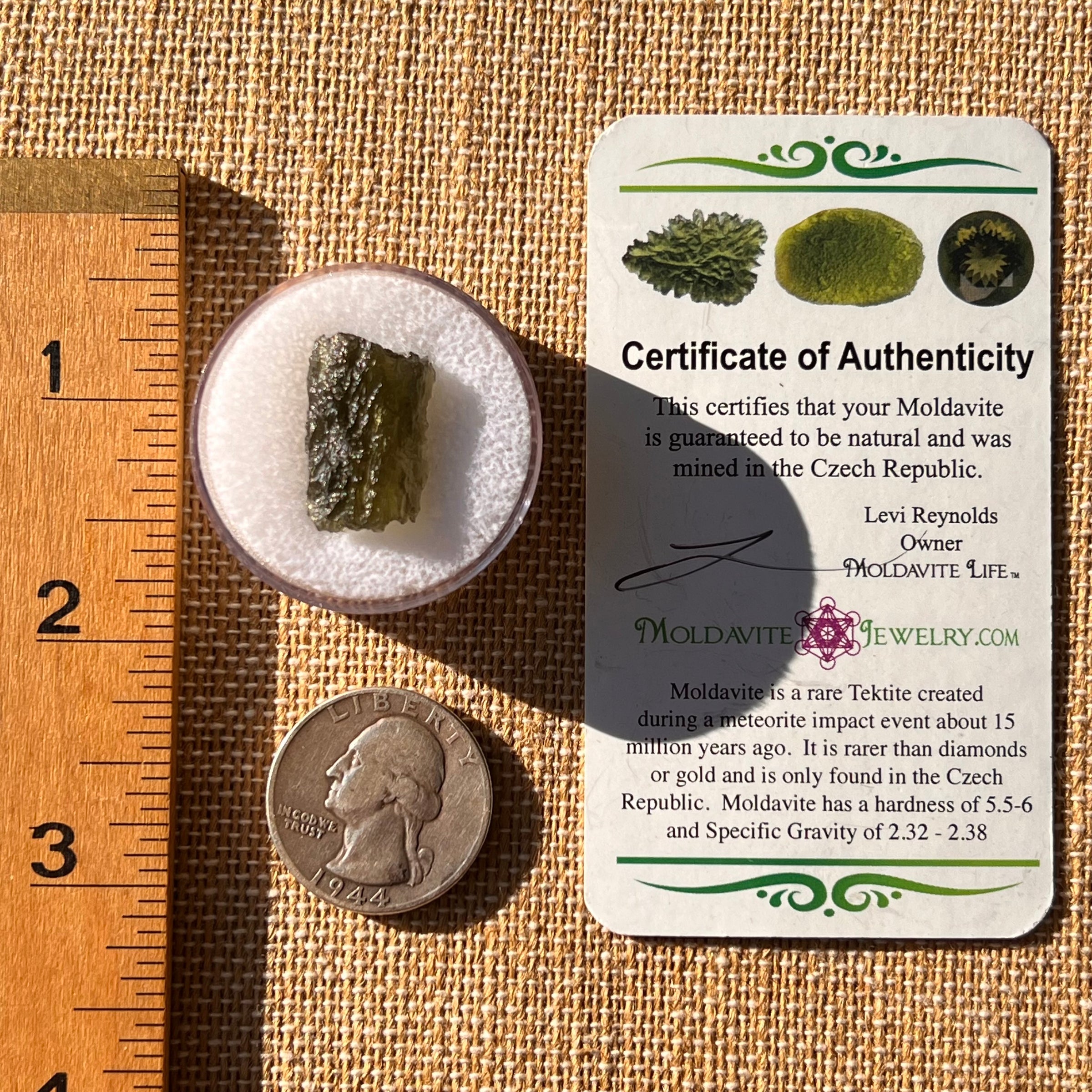 Moldavite 2.1 grams #2207-Moldavite Life