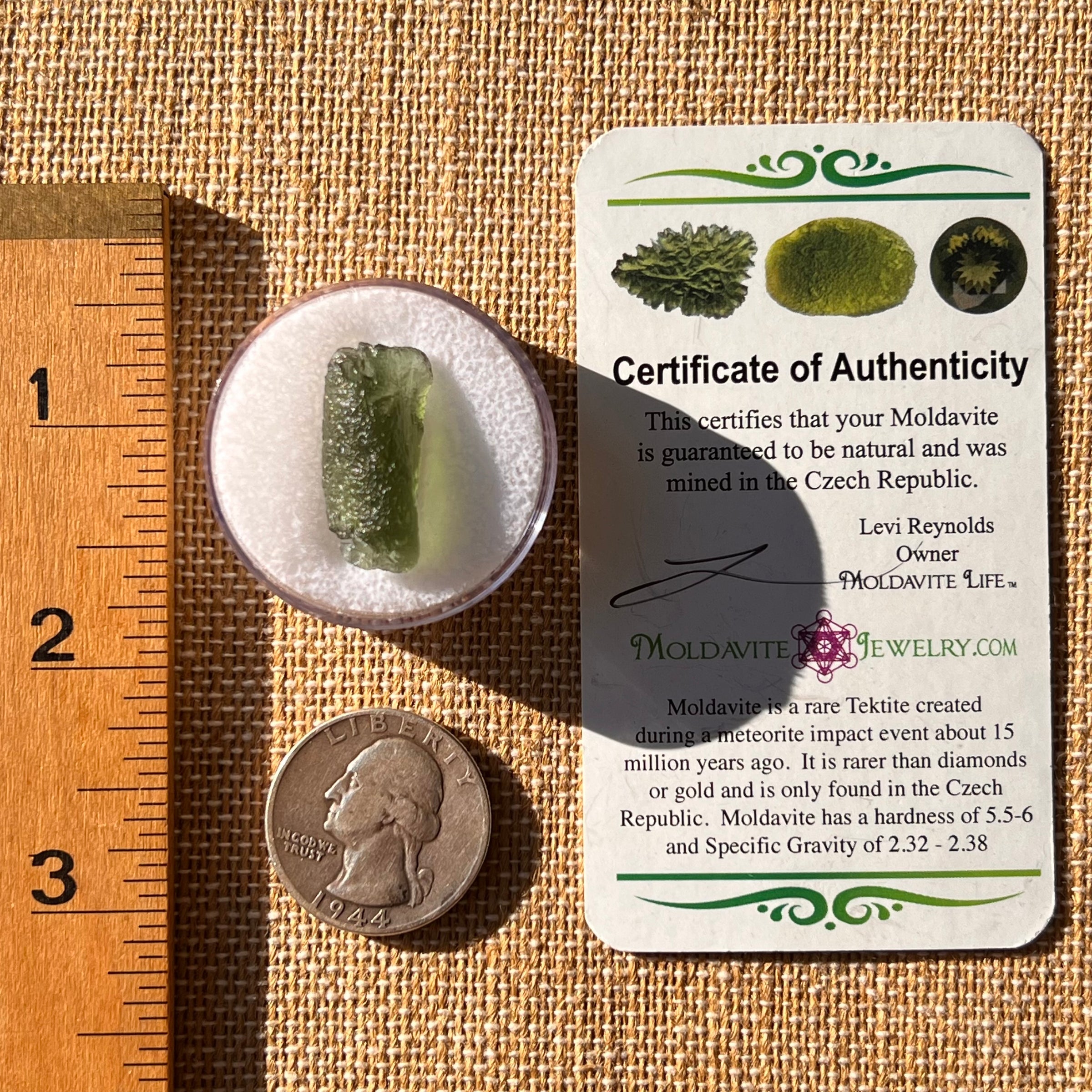 Moldavite 2.2 grams #2204-Moldavite Life