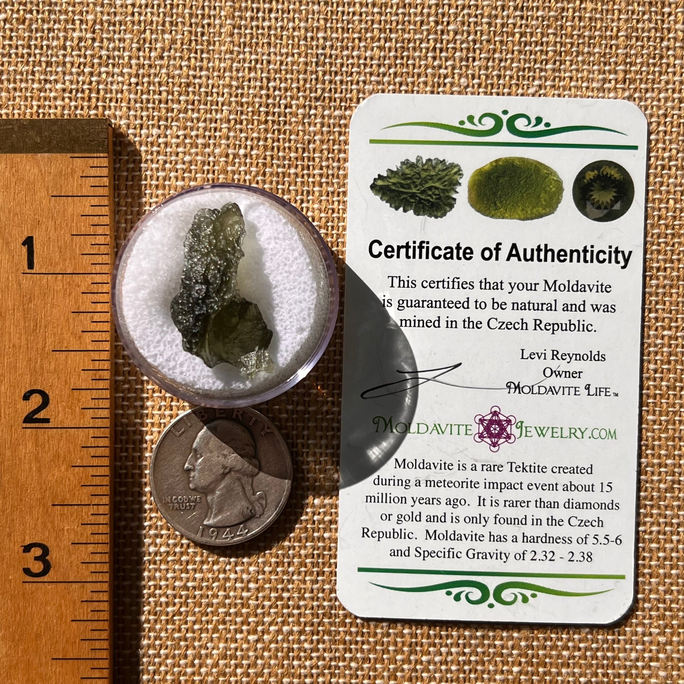 Moldavite 2.4 grams #2116-Moldavite Life