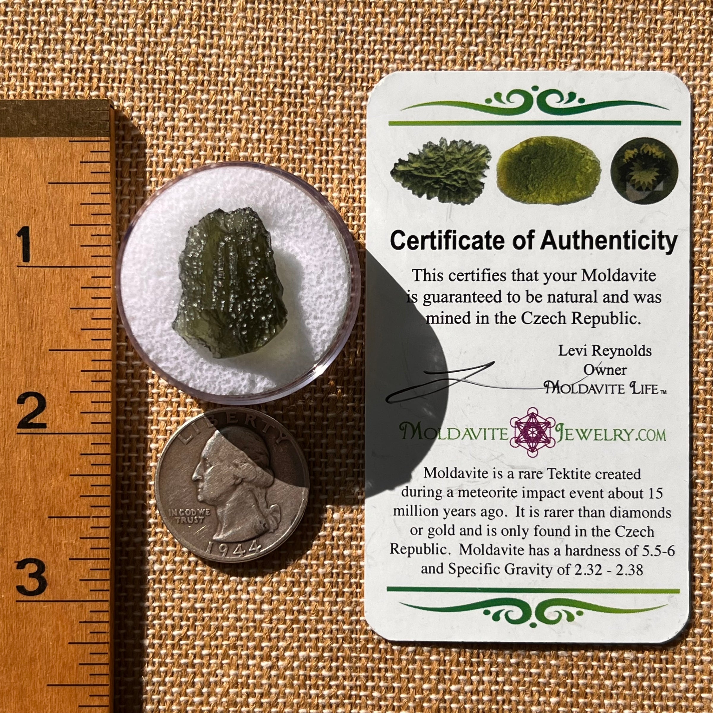 Moldavite 2.5 grams #2118-Moldavite Life