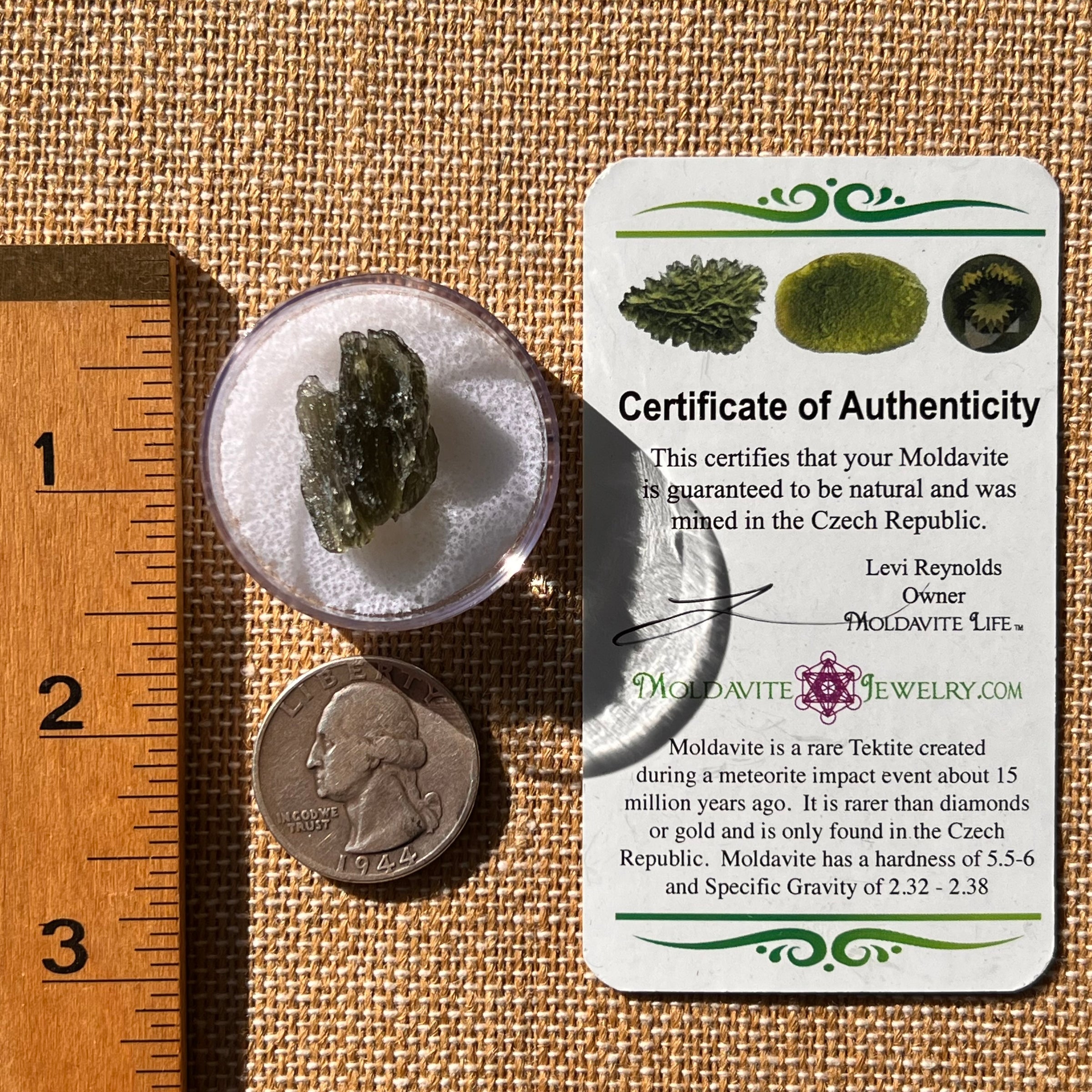Moldavite 2.7 grams #2149-Moldavite Life