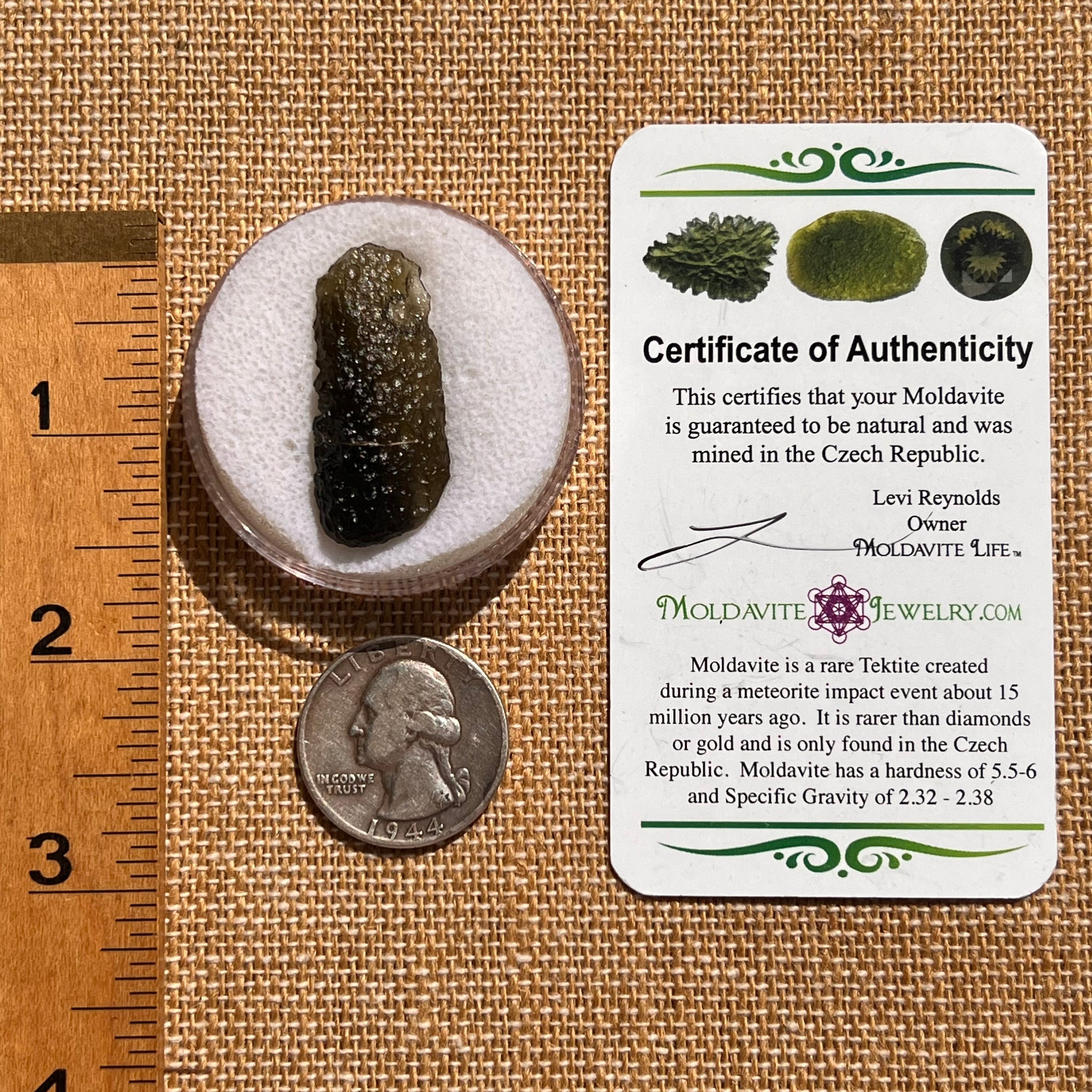 Moldavite 2.9 grams #1952-Moldavite Life