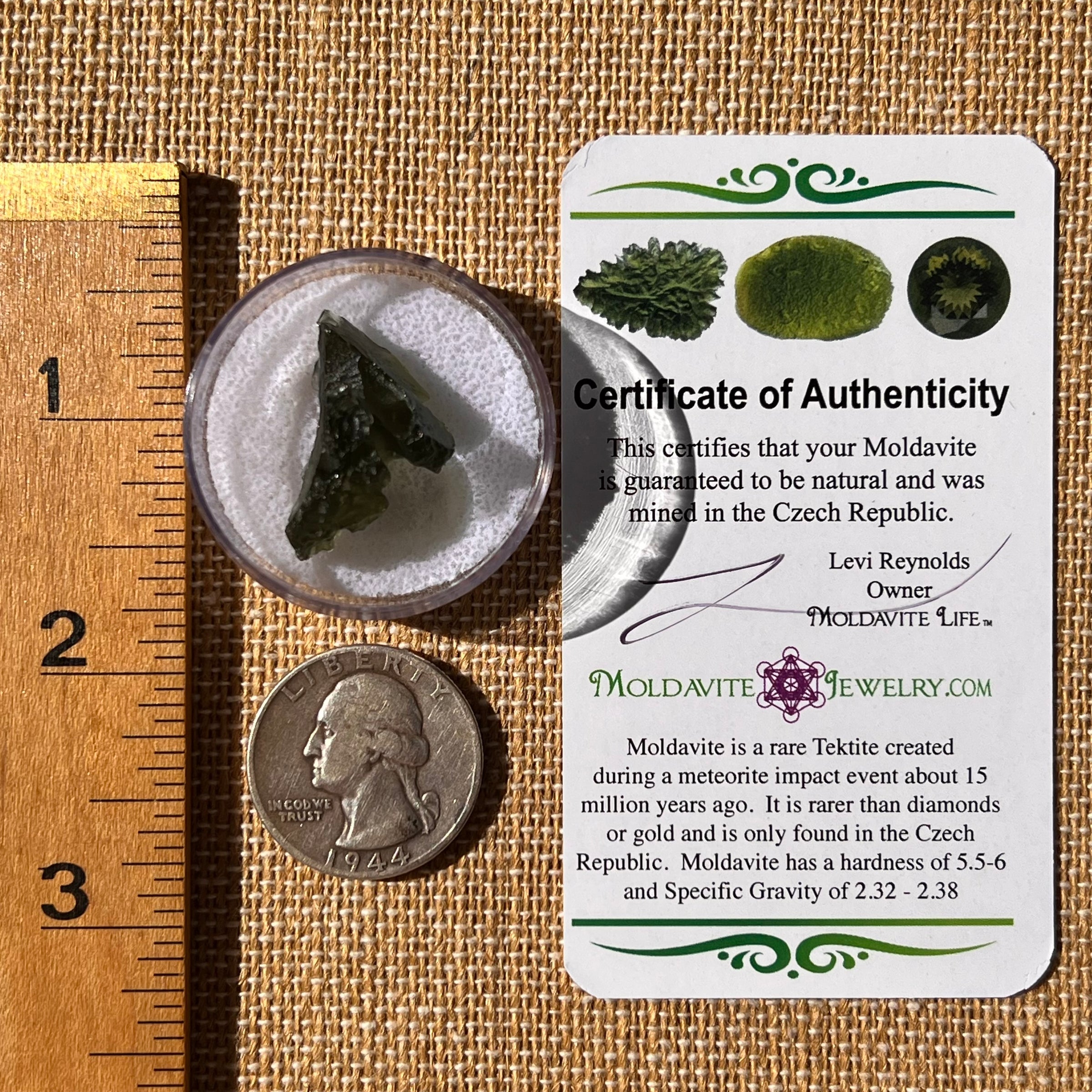 Moldavite 3 grams #2307-Moldavite Life