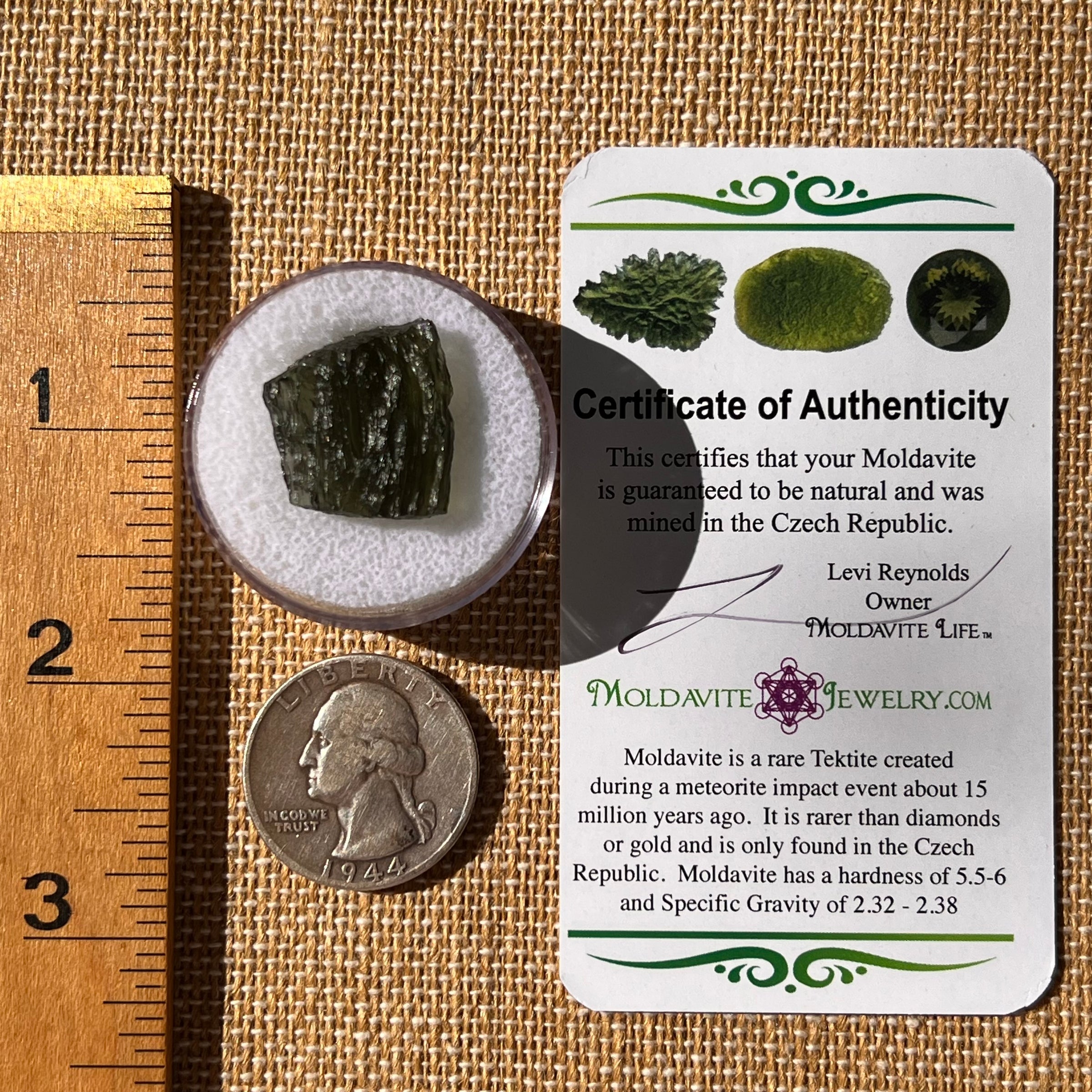 Moldavite 3.5 grams #2313-Moldavite Life