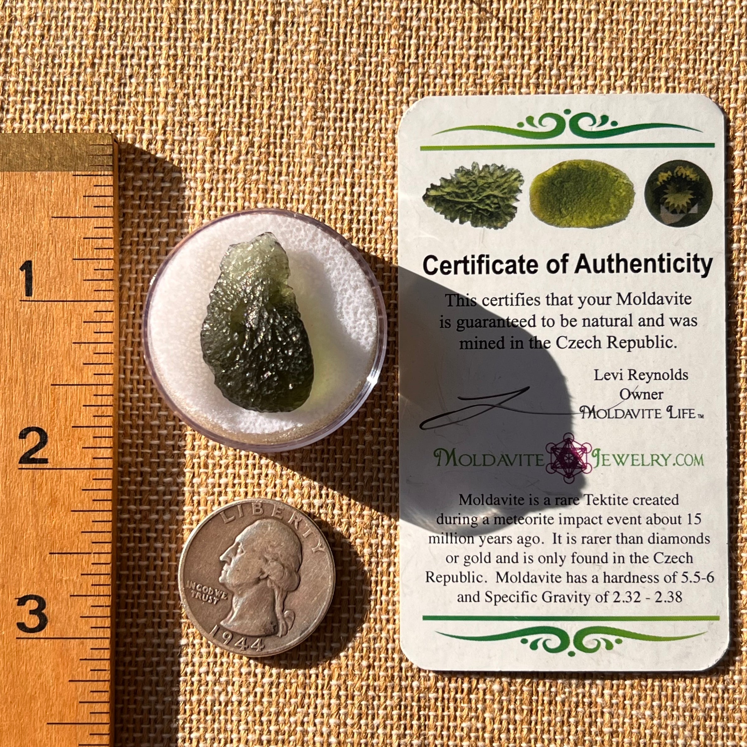 Moldavite 3.6 grams #2205-Moldavite Life