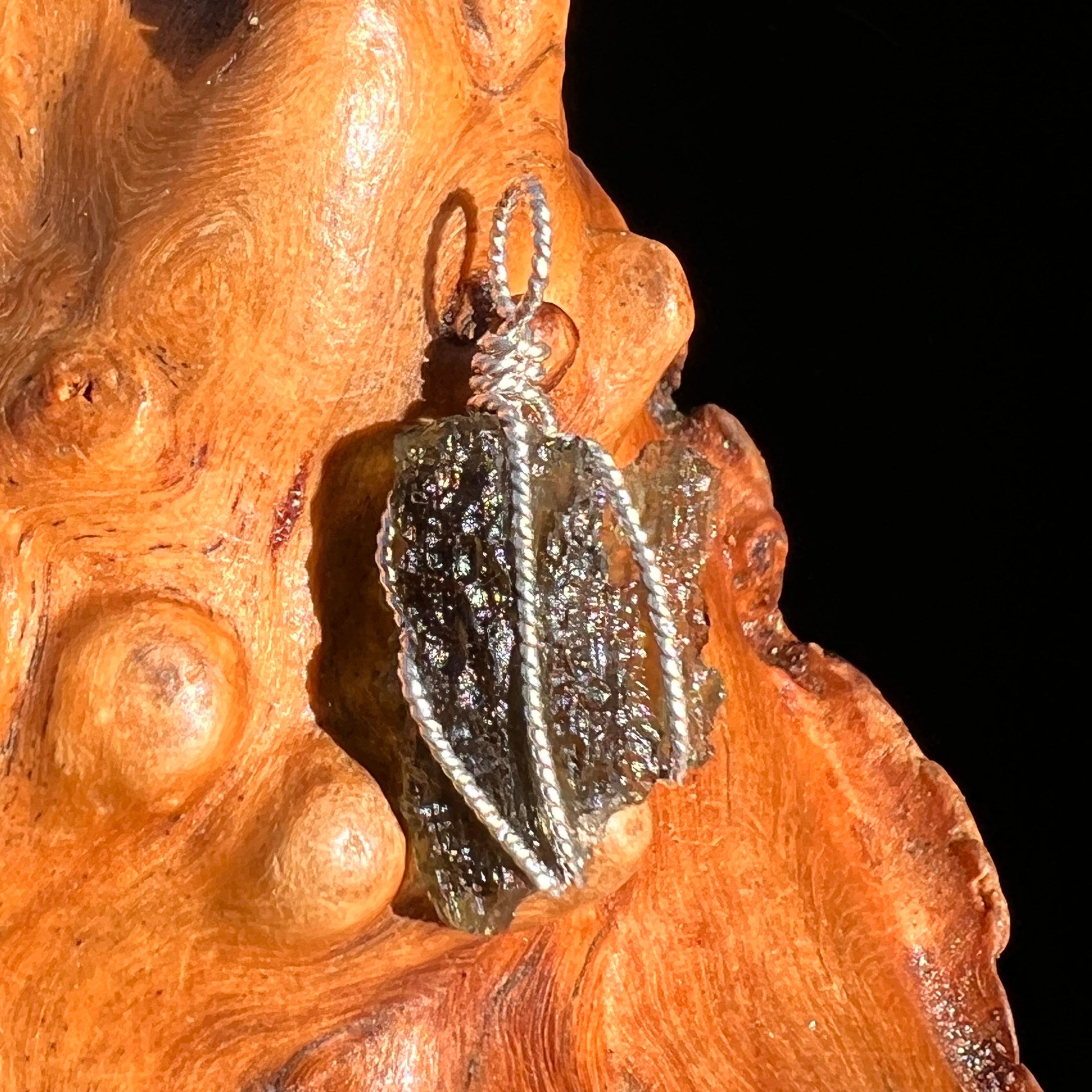 モルダバイト ワイヤーラップペンダント Wire Wrapped Moldavite Jewelry | Moldavite Life