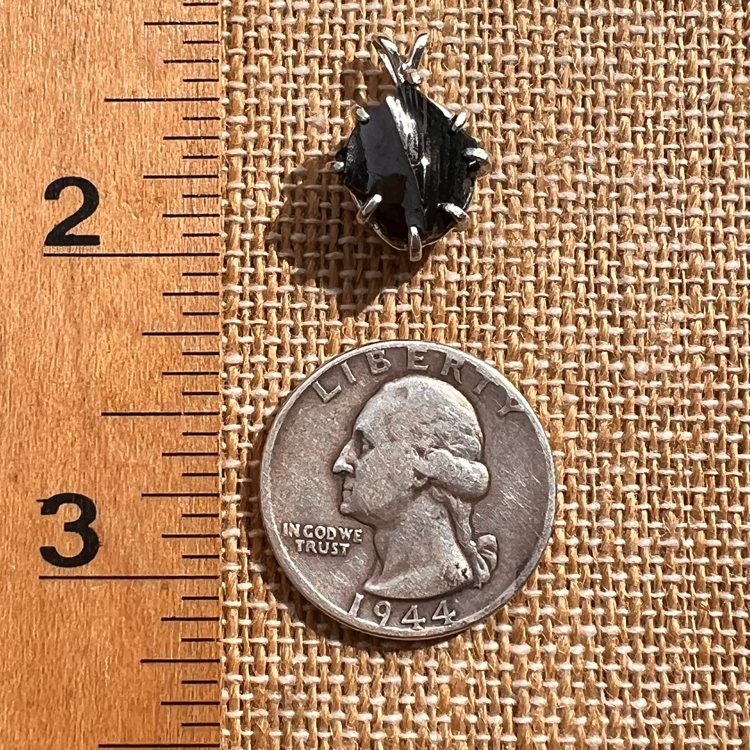 Raw Shungite Pendant Silver Elite Noble #7182-Moldavite Life