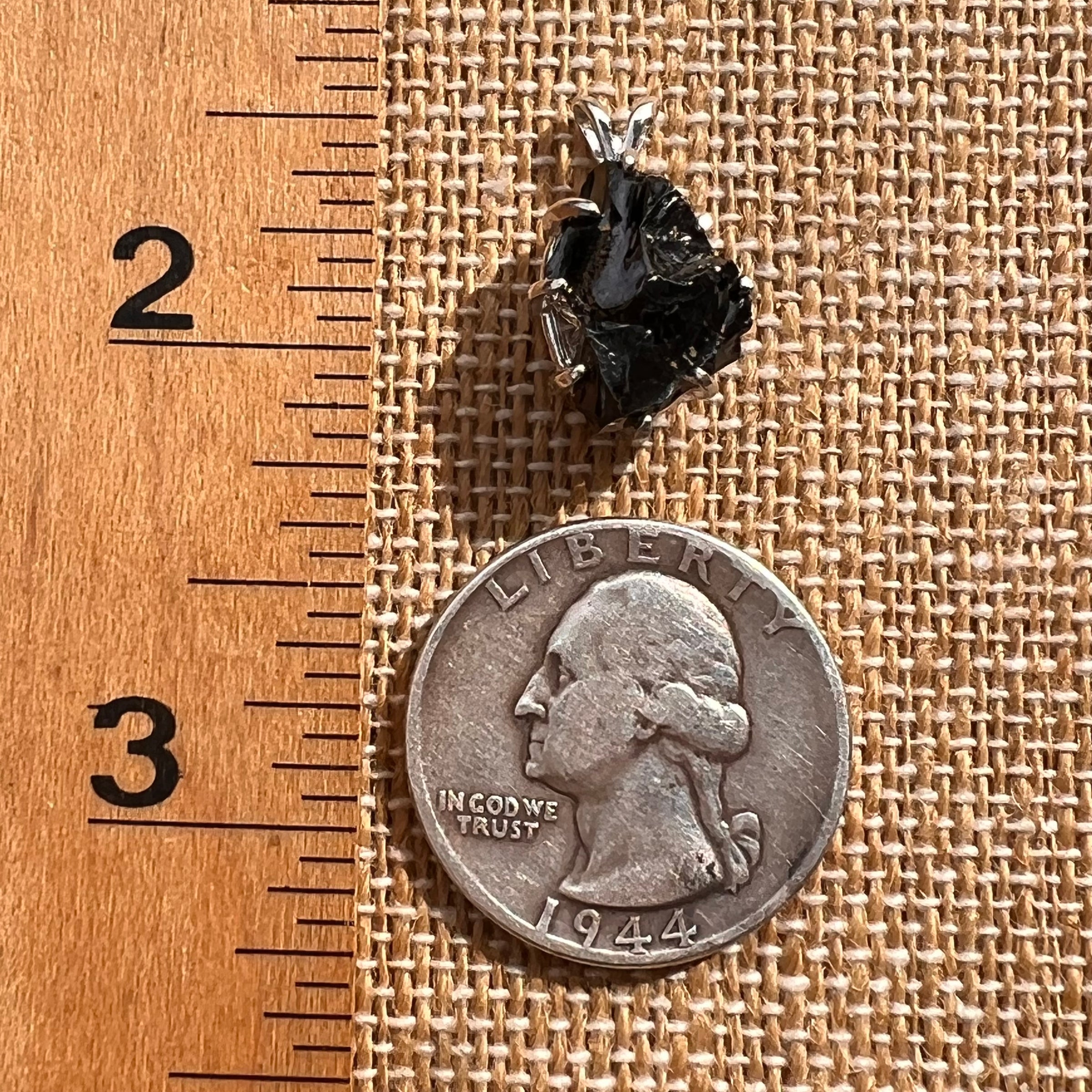 Raw Shungite Pendant Silver Elite Noble #7190-Moldavite Life