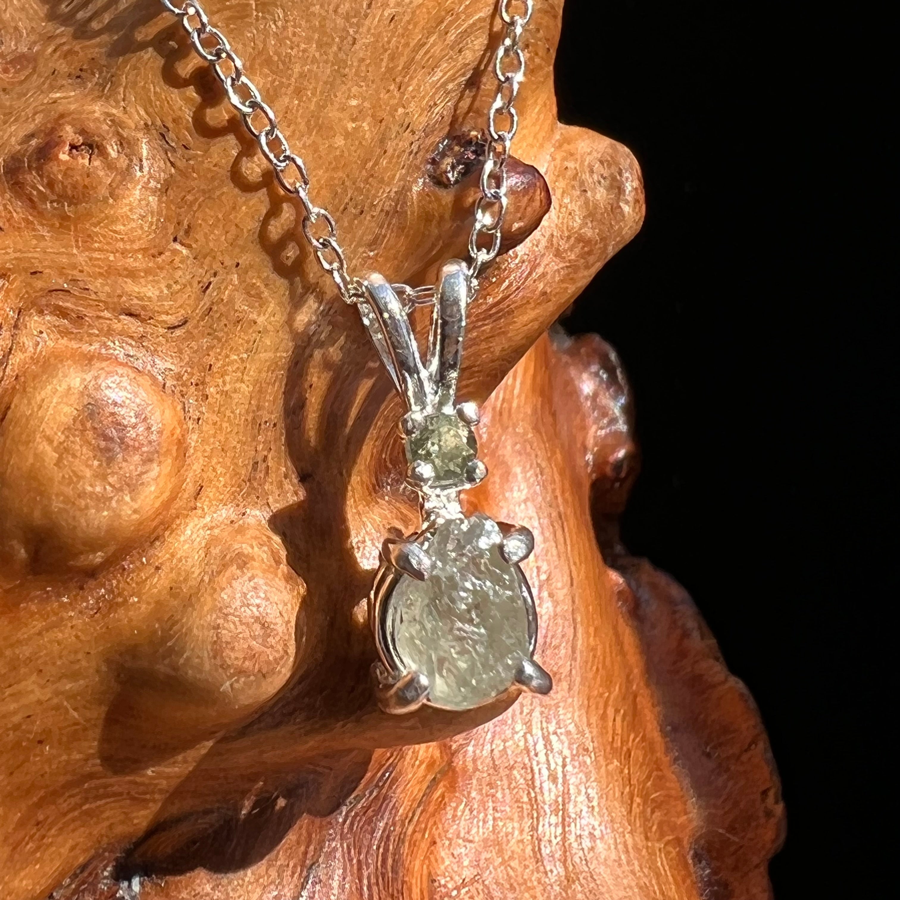 Silver deals moldavite necklace