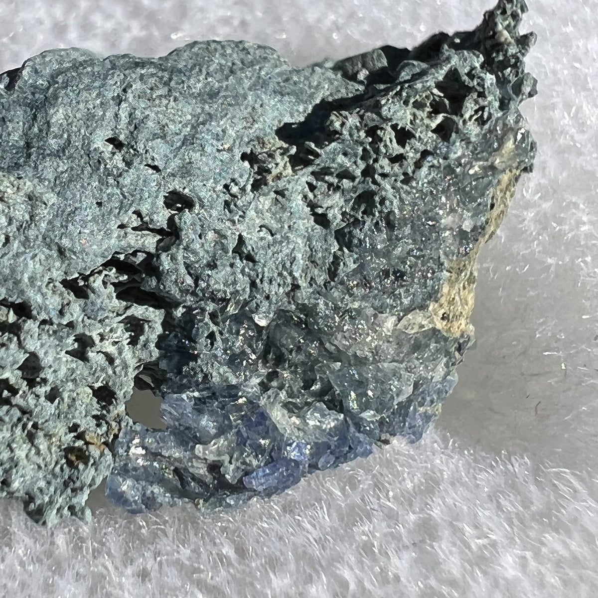 Benitoite & Crossite-Moldavite Life