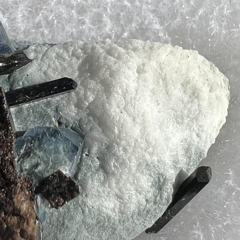 Benitoite, Neptunite, Natrolite, & Crossite-Moldavite Life