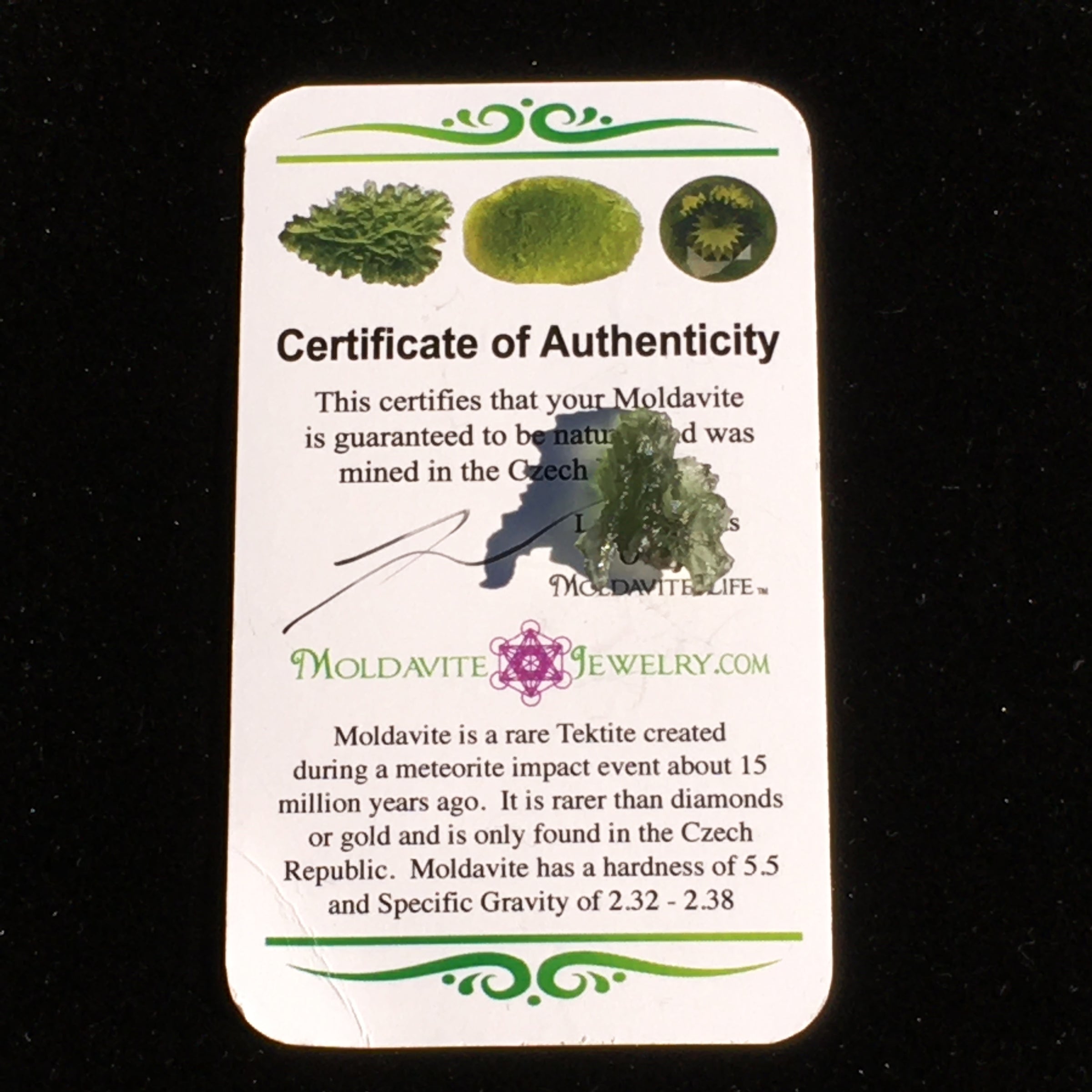 Besednice Moldavite Genuine Certified 0.8 grams BM49-Moldavite Life