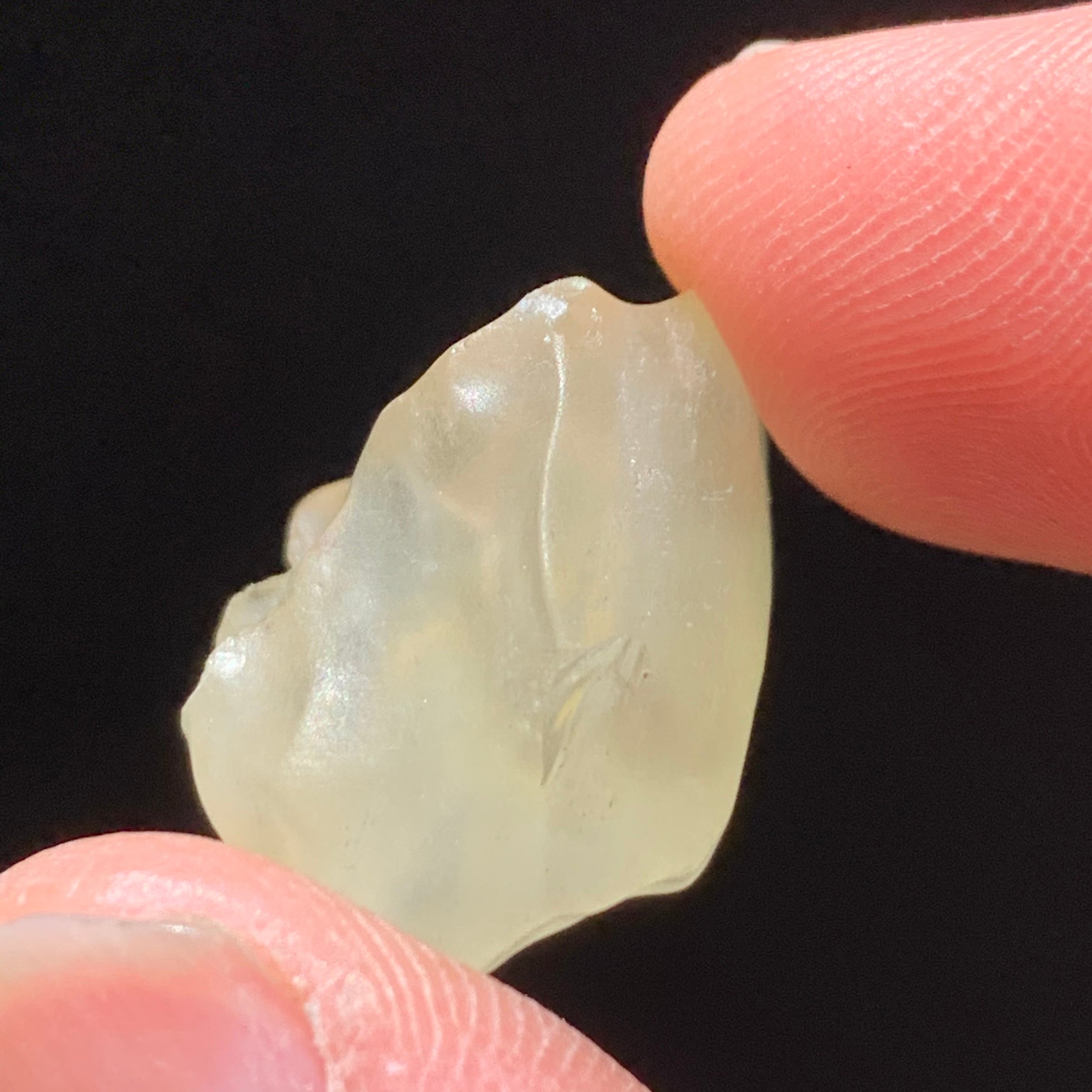 Libyan Desert Glass 5.7 grams-Moldavite Life