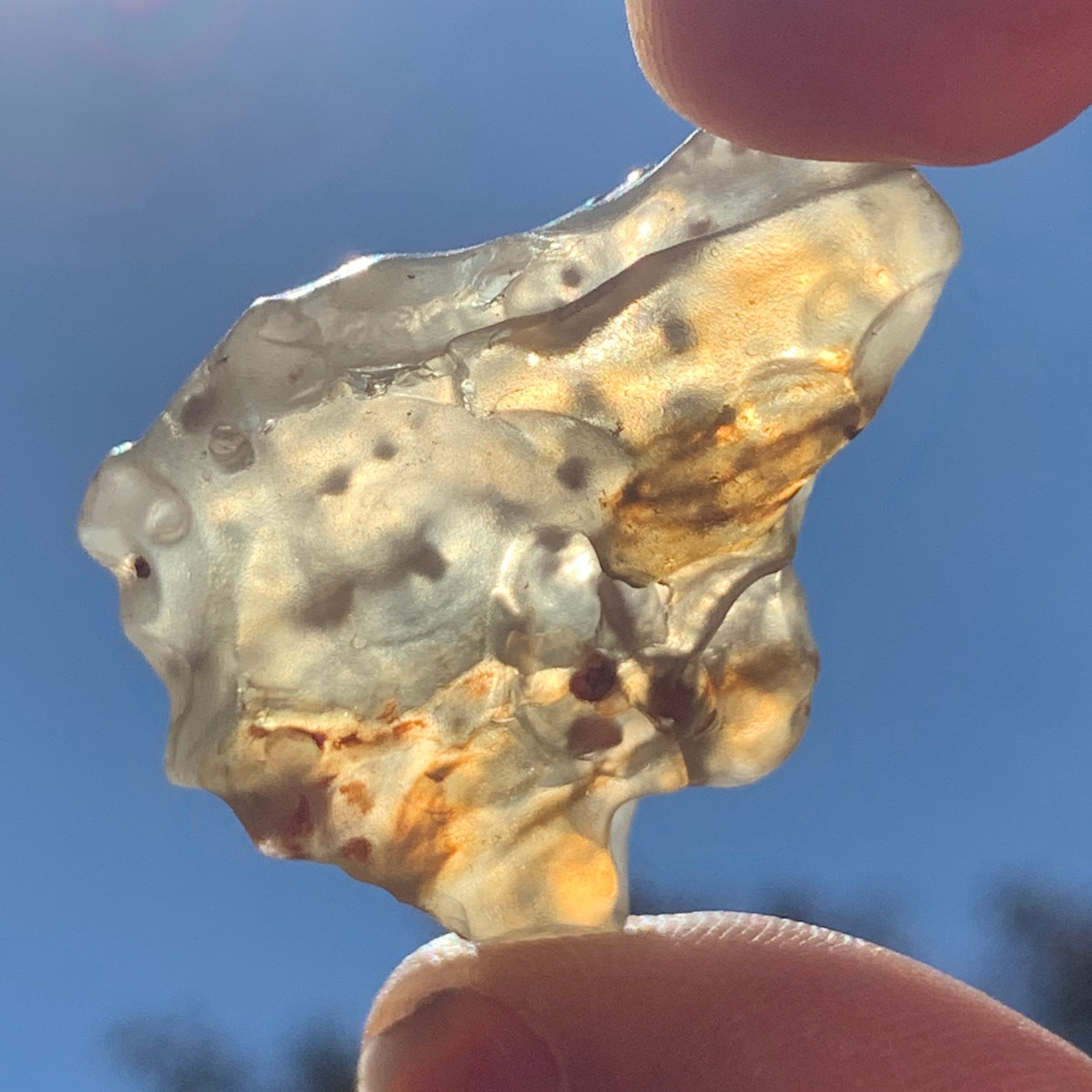 Libyan Desert Glass 10.4 grams-Moldavite Life