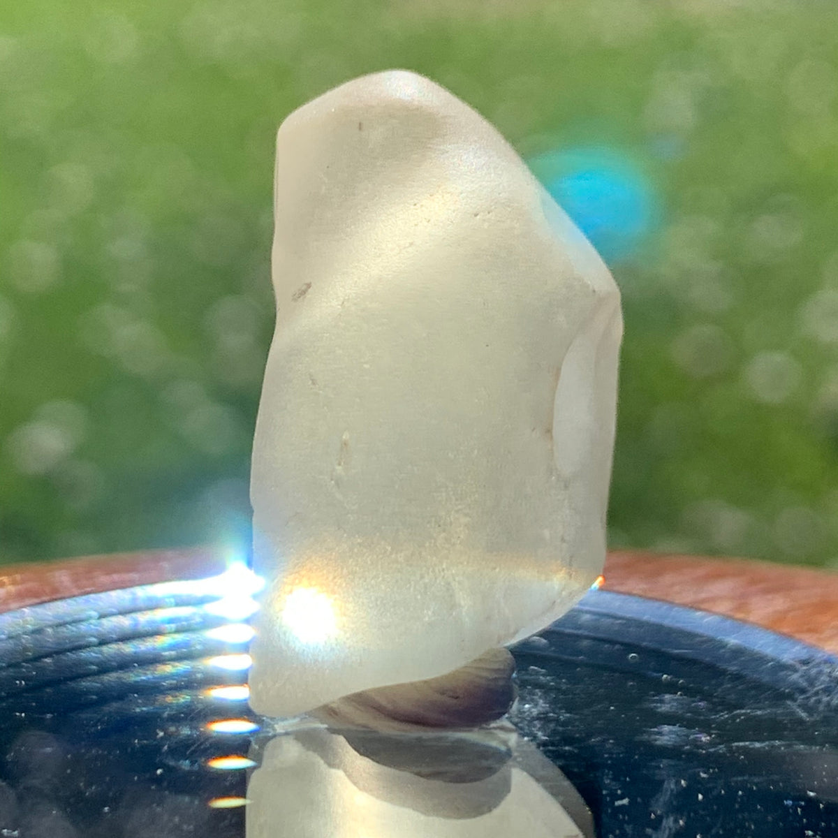 Libyan Desert Glass 8.2 grams-Moldavite Life