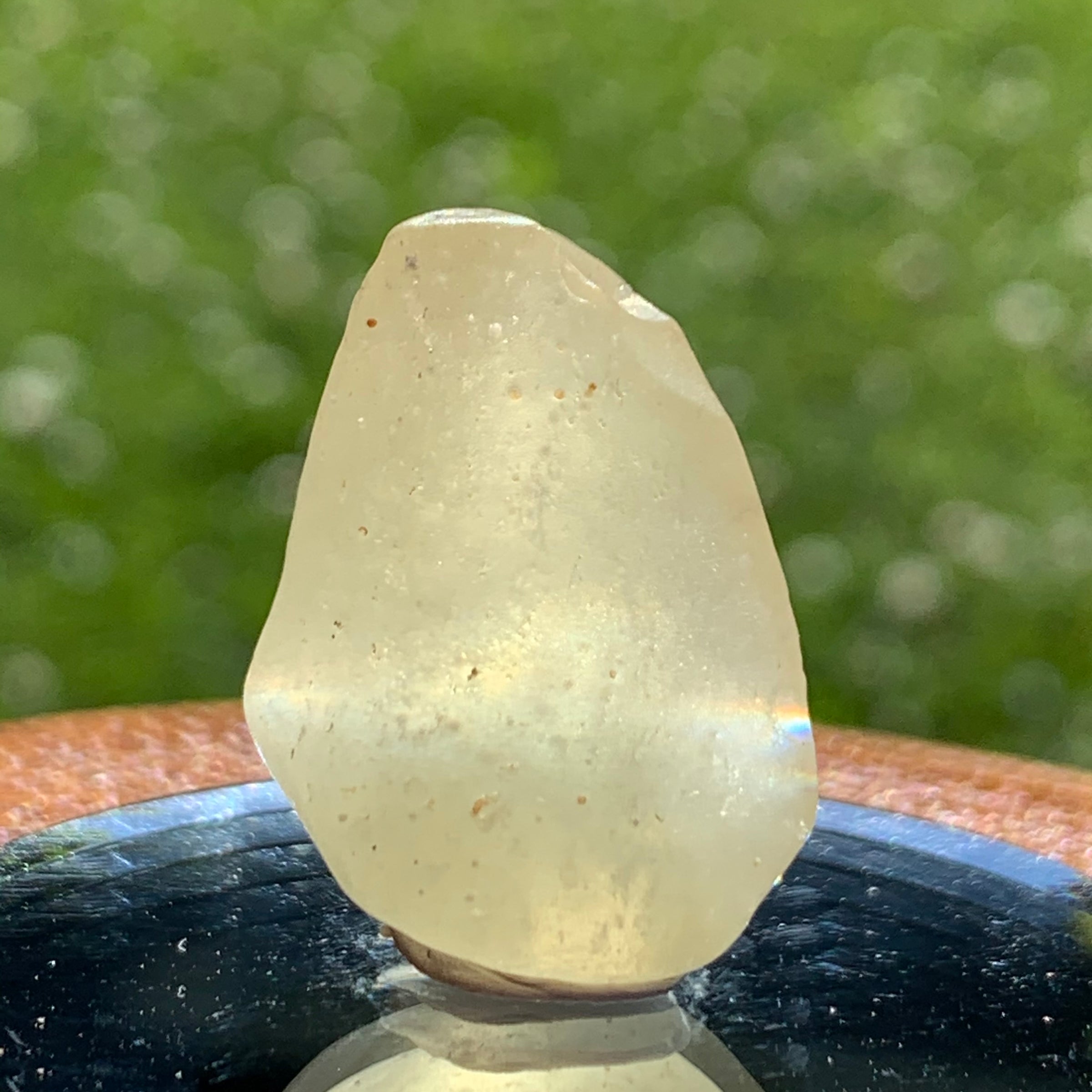 Libyan Desert Glass 8.1 grams-Moldavite Life