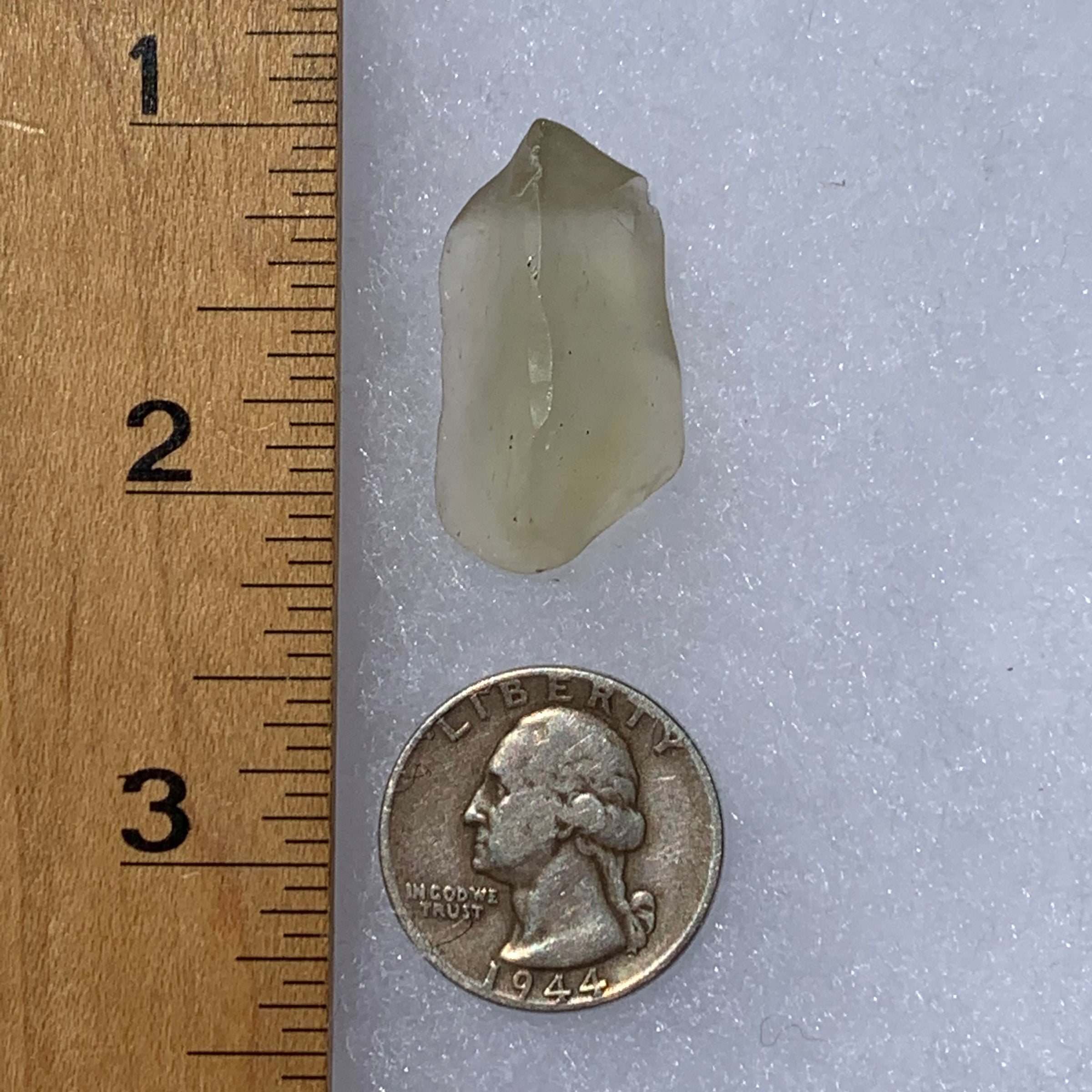 Libyan Desert Glass 5.5 grams-Moldavite Life
