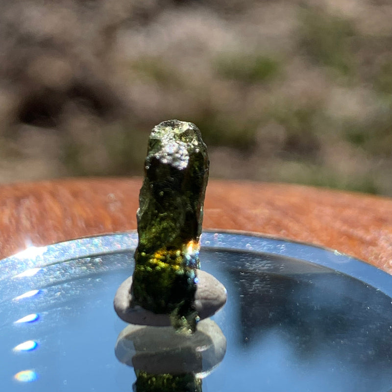 Moldavite 0.68 gram M1333-Moldavite Life