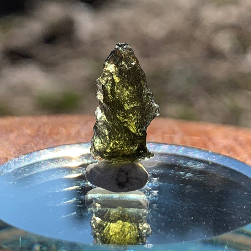 Moldavite 0.68 gram M1338-Moldavite Life