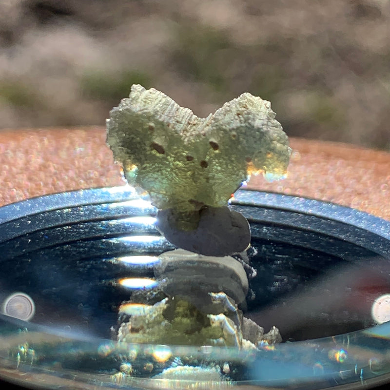 Moldavite 0.77 gram M1336-Moldavite Life