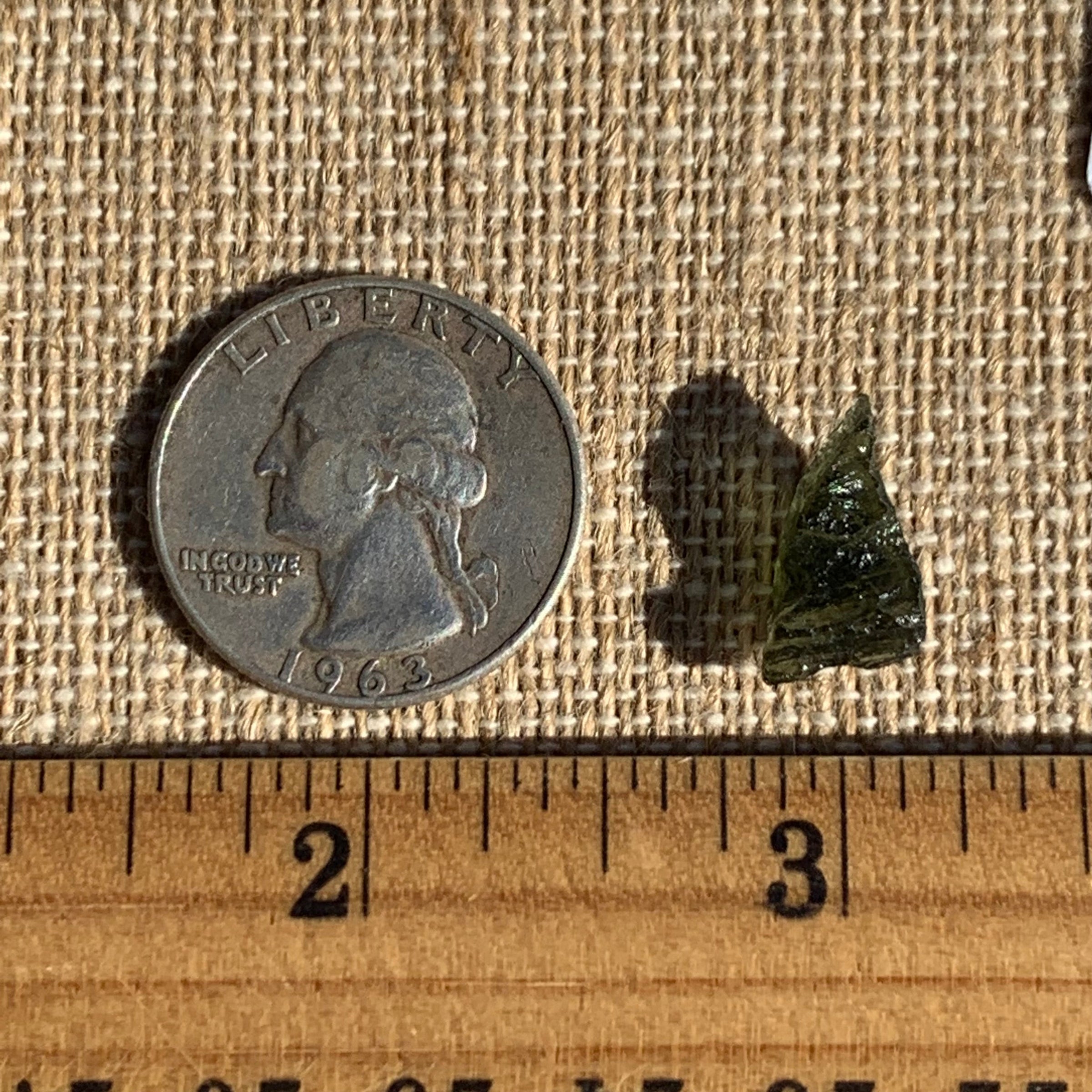 Moldavite 0.81 gram M1334-Moldavite Life